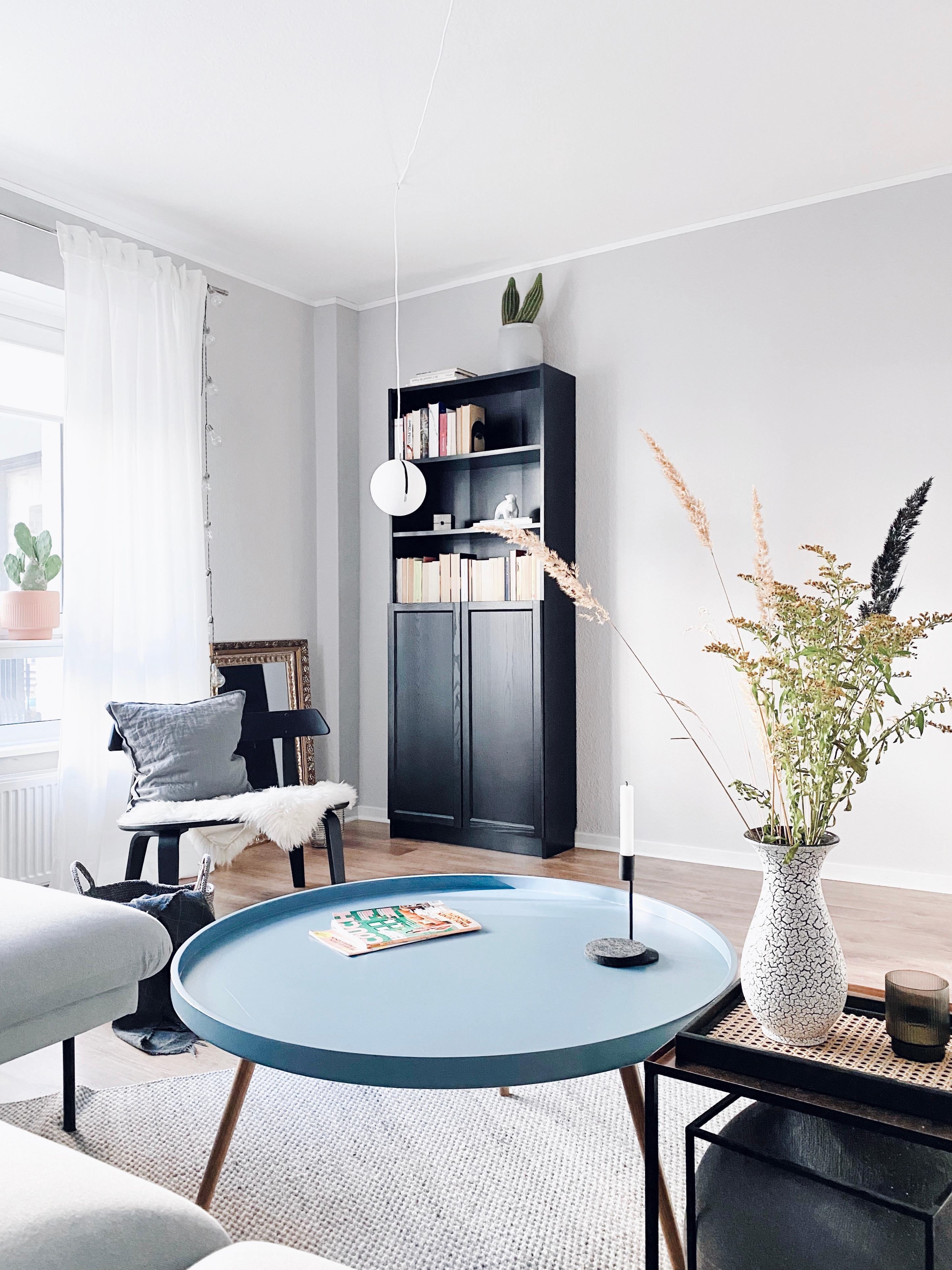 #livingroom #leseecke #hygge #interior #nordicroom #scandinavianliving #nordichome #greylover #greyinterior #minimalism