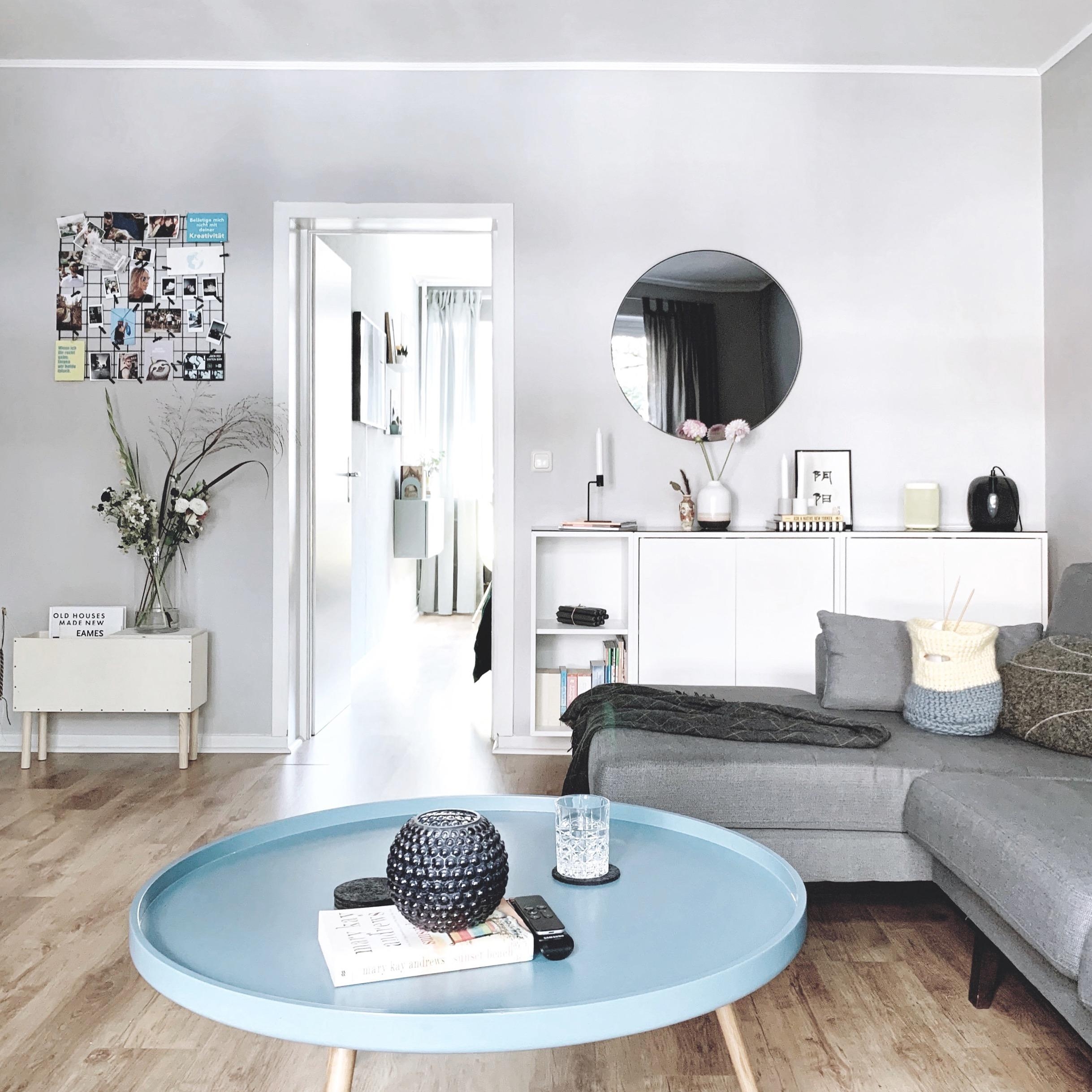#livingroom #scandiliving #mynordicroom #mynordichome #scandinaviandesign #scandinavianliving #minimalism #hygge 