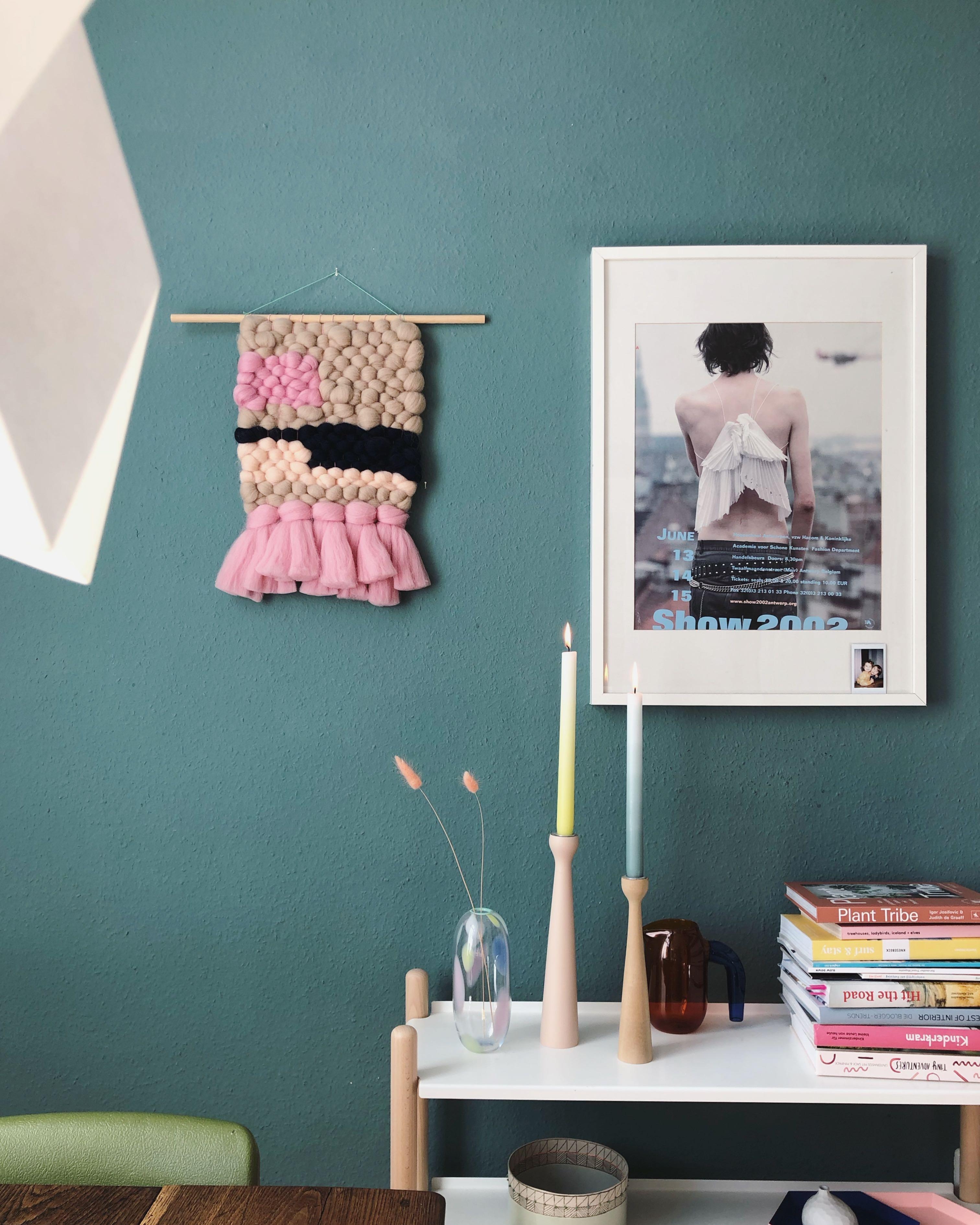 #livingroom #shelf #wallhaning #greenwall #interior #colorful