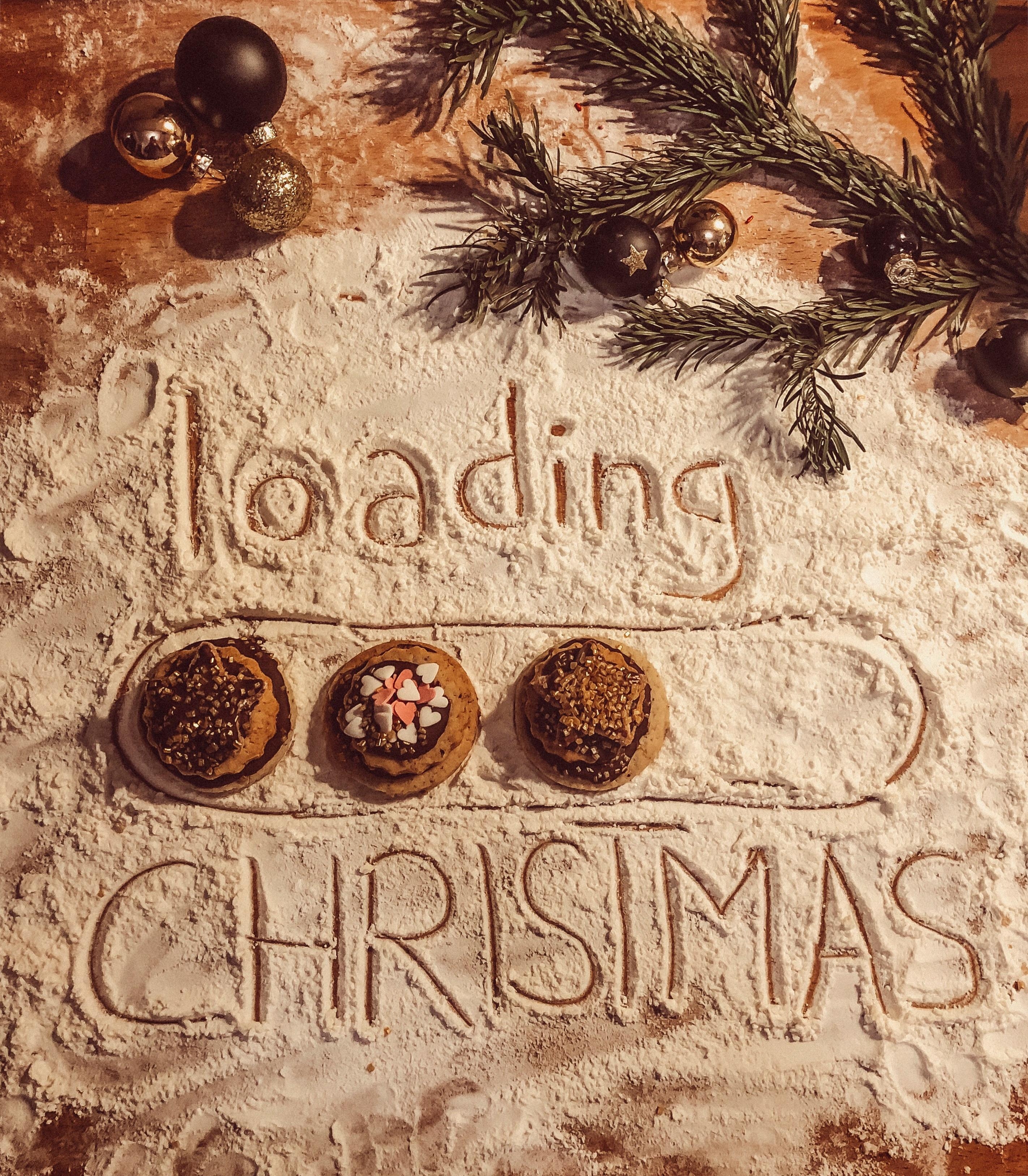 loading CHRISTMAS... 🍪🍪🍪 #weihnachten #plätzchen #backenmachtglücklich #backen #christmas