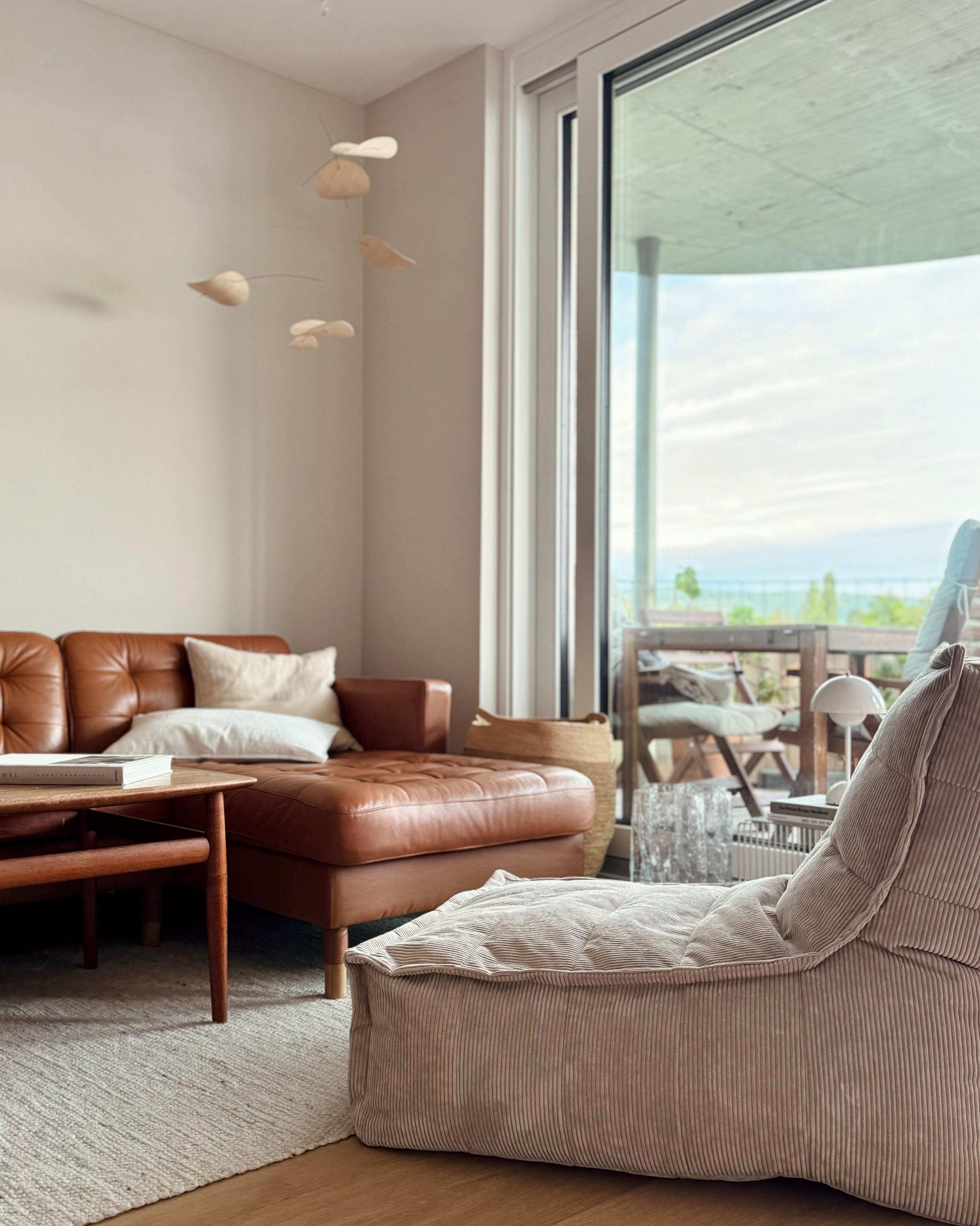 #lounger #wohnzimmer #couch #sofa #beton #terrasse #japandi #mobile #beanbag