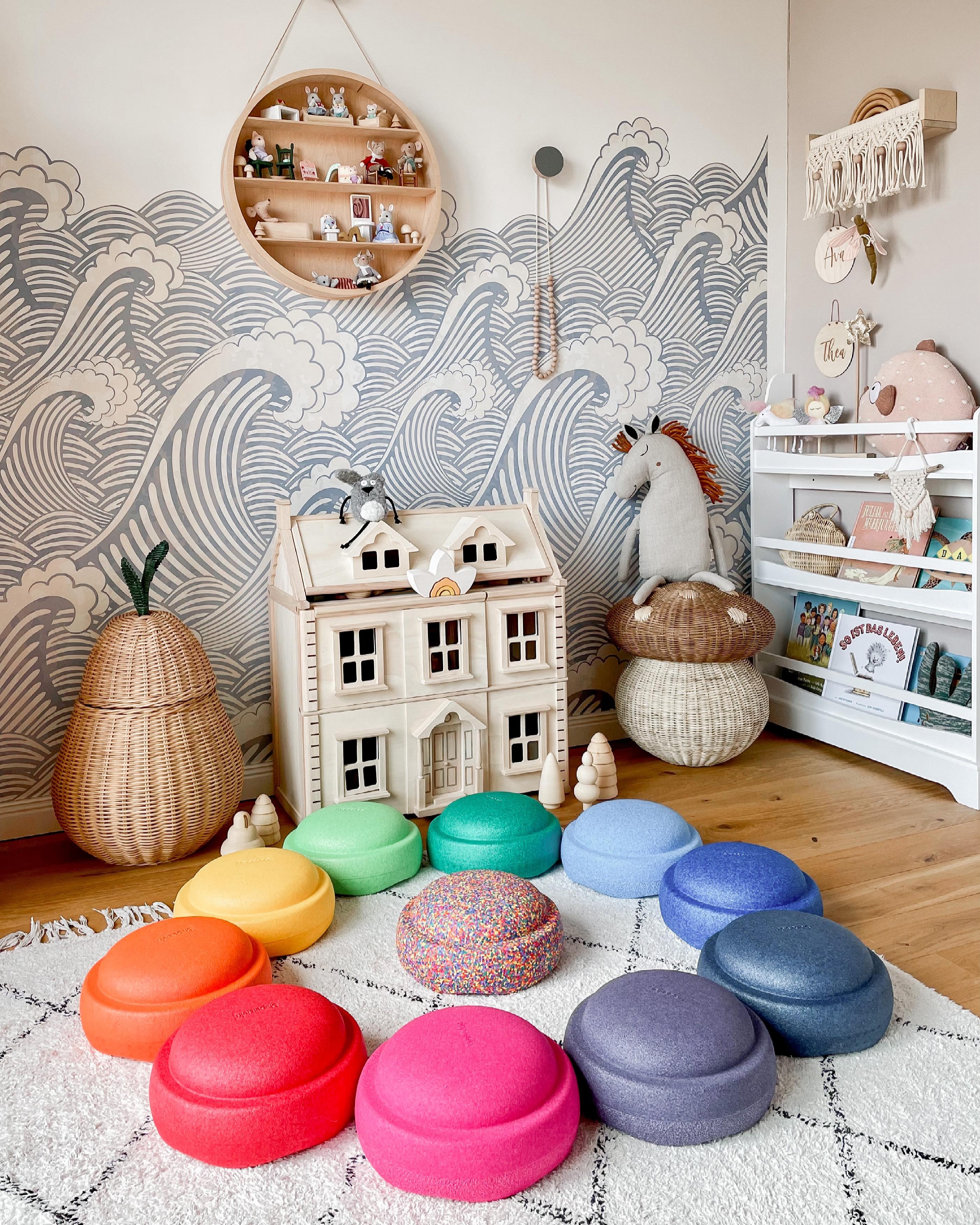 Love colour ...
#regenbogen #kunterbunt #bunteszuhause #kinderzimmer #kidsroom