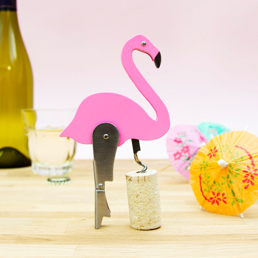 Macht gute Laune: Dieser Flamingo schmeißt die Bar. #coanoa #korkenzieher #flamingo #party