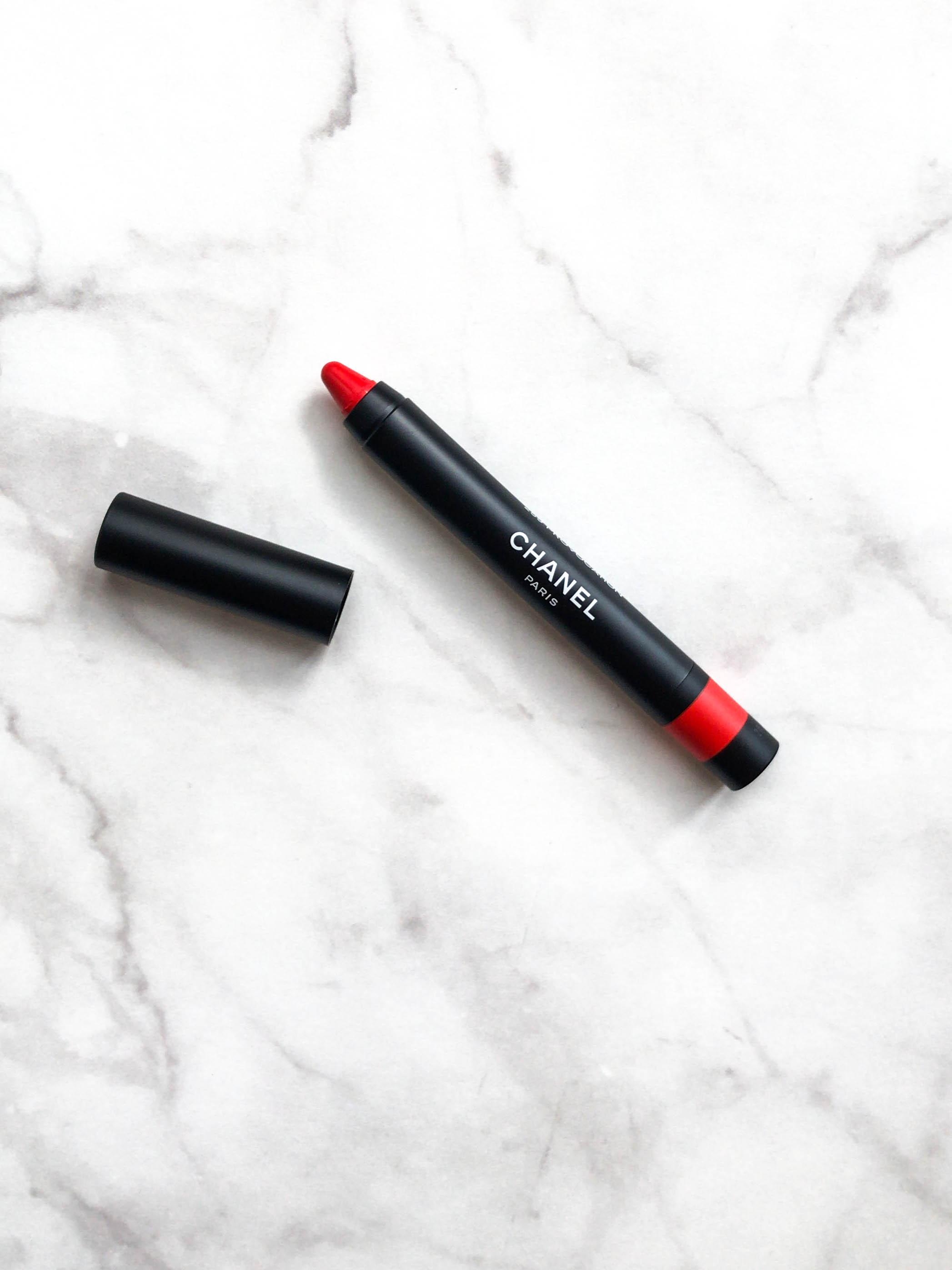 Mattes Statement-Piece: Le Rouge Crayon de Colour Mat 259 Provocation
#beautylieblinge #chanelbeauty #lippenstift
