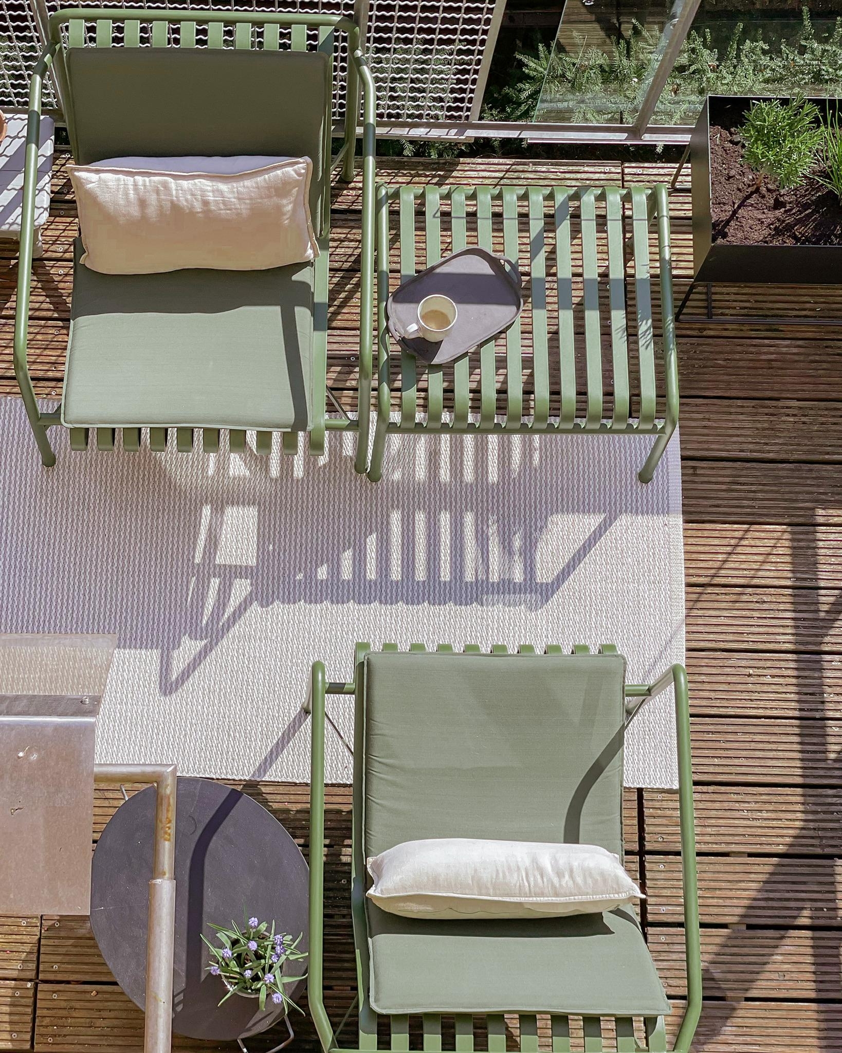 Mein #balkon von oben, ziemlich weit aus dem Fenster gelehnt...weiter ging nicht, sonst wäre ich gefallen 😂😂 #balkonien 