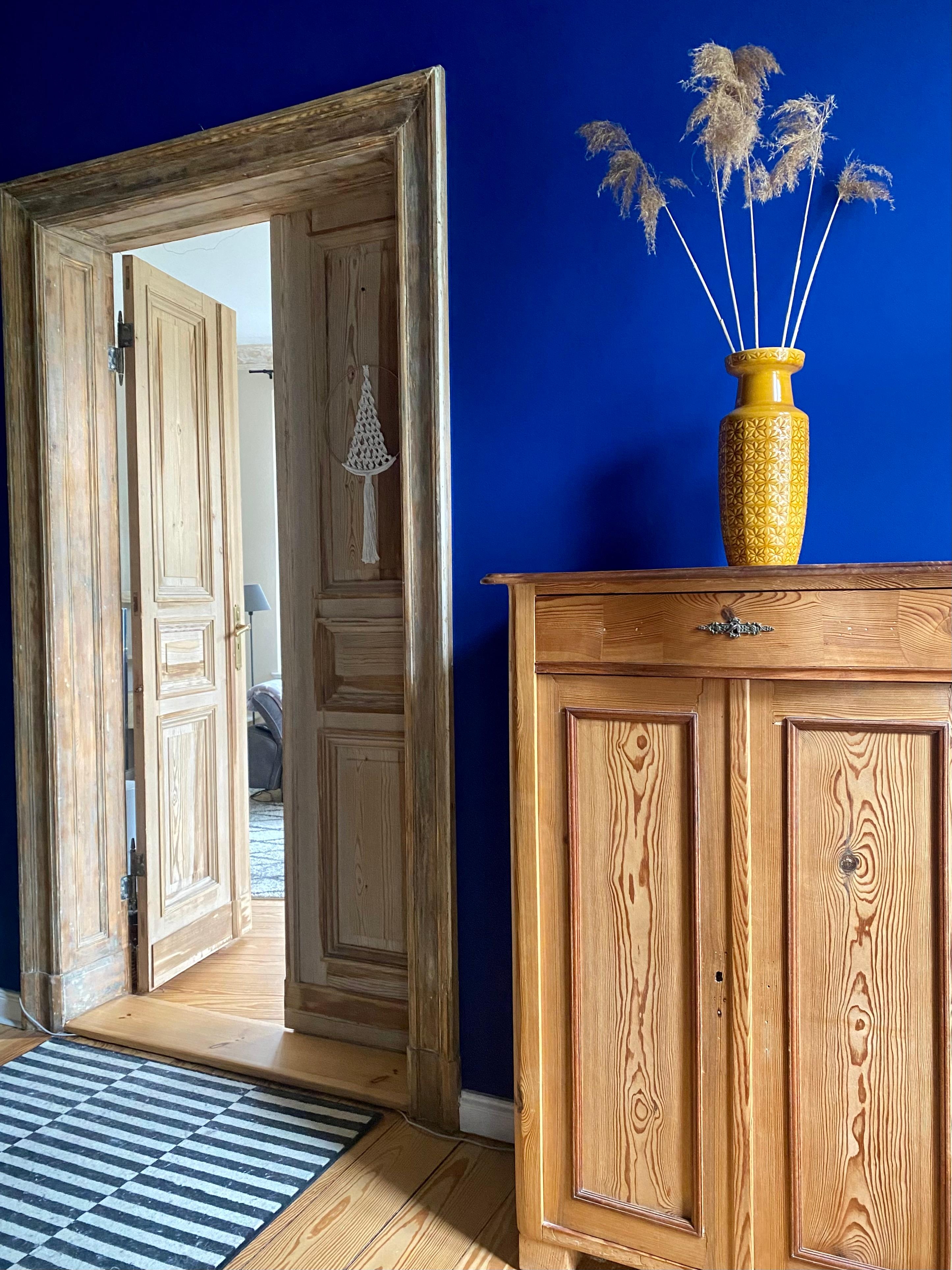 Mein blauer Salon 💙
#altbauliebe #farbenfroh