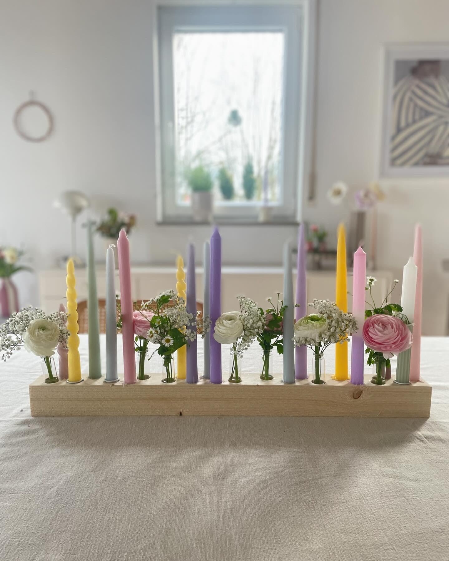 Mein DIY Kerzen/Blumenbrett ist das neue Lieblingsstück 💜
#kerzen#diy#selbstgemacht