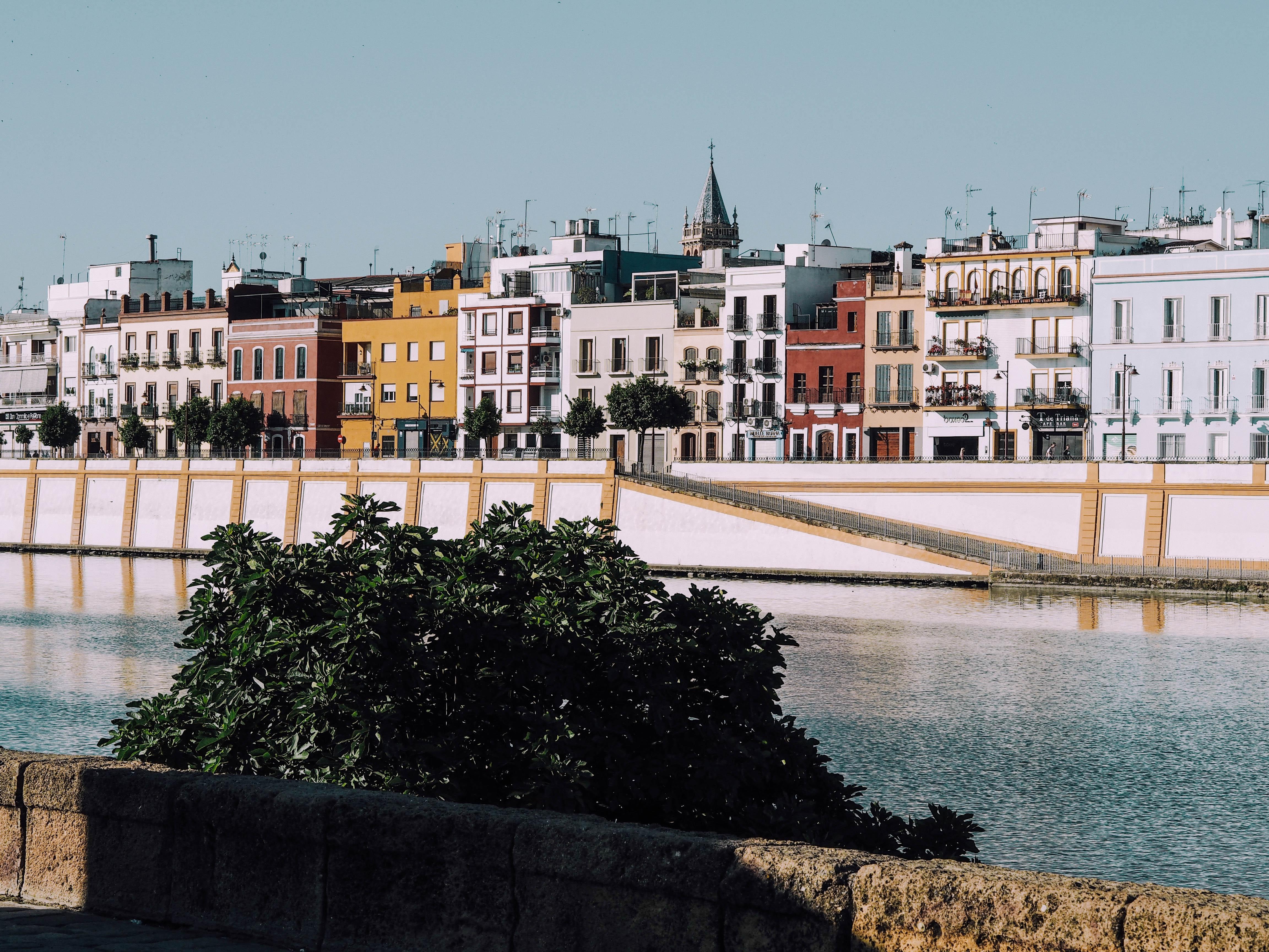 Mein Highlight aus dem letzten Jahr: #Sevilla! Die Häuser und Gärten dort sind traumhaft! #urlaub