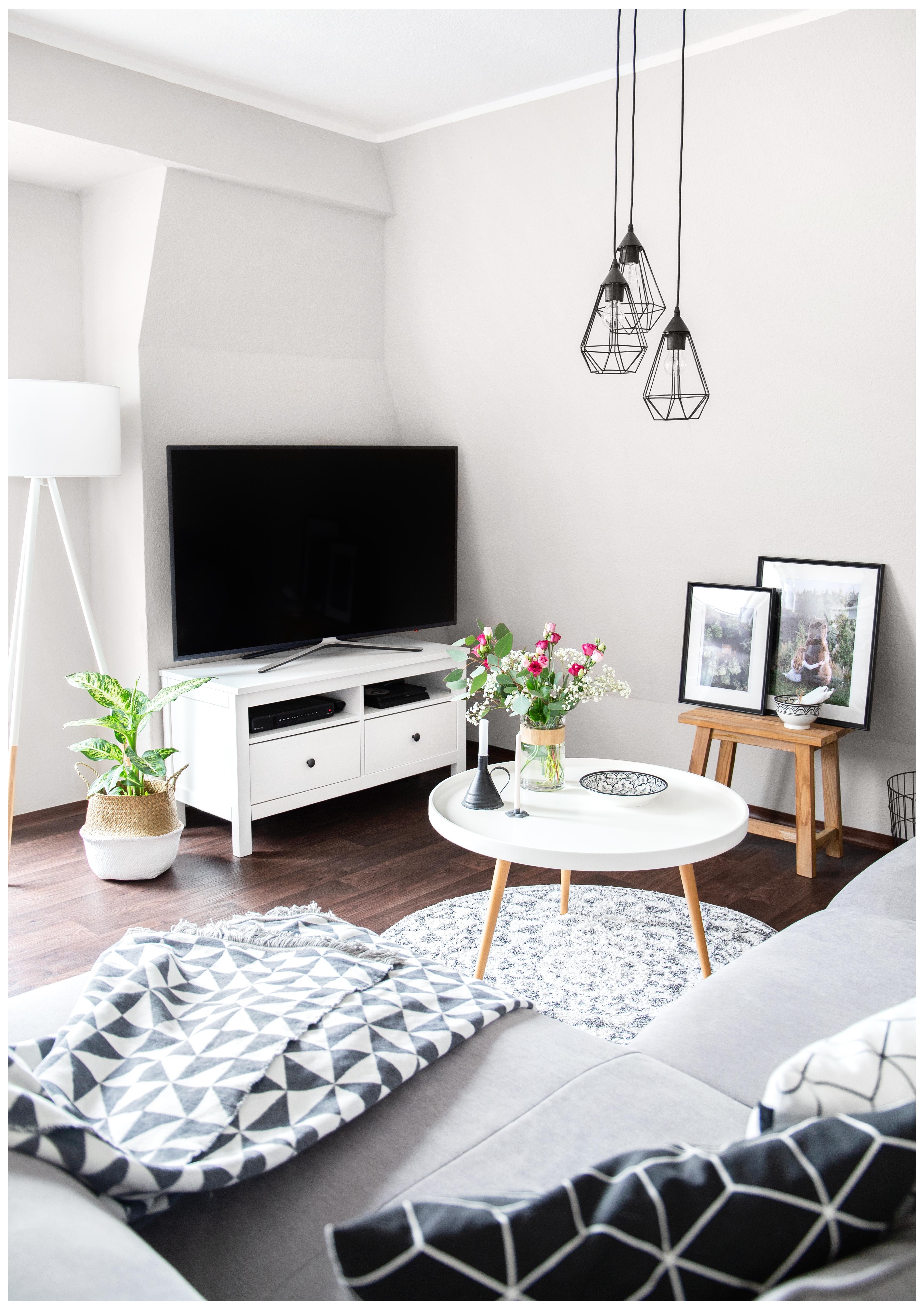 Mein kleines Wohnzimmer im Skandinavischen Stil. #skandinavischwohnen #wohnzimmer #einrichtung #deko #scandi 