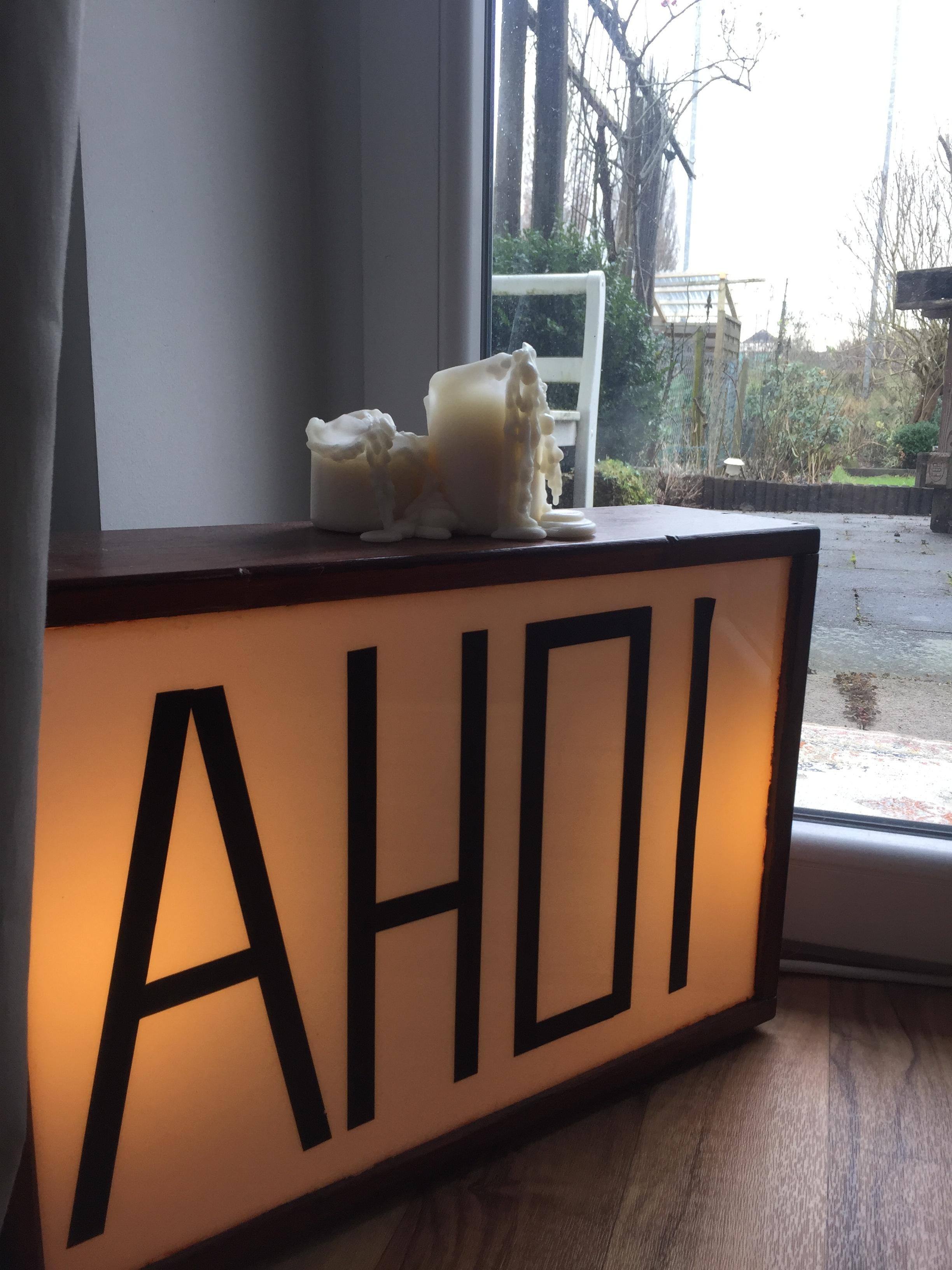 Mein Leuchtkasten :)
#geschenk #selbsgebaut #ahoi #light #gemütlich #wärme #kerzen