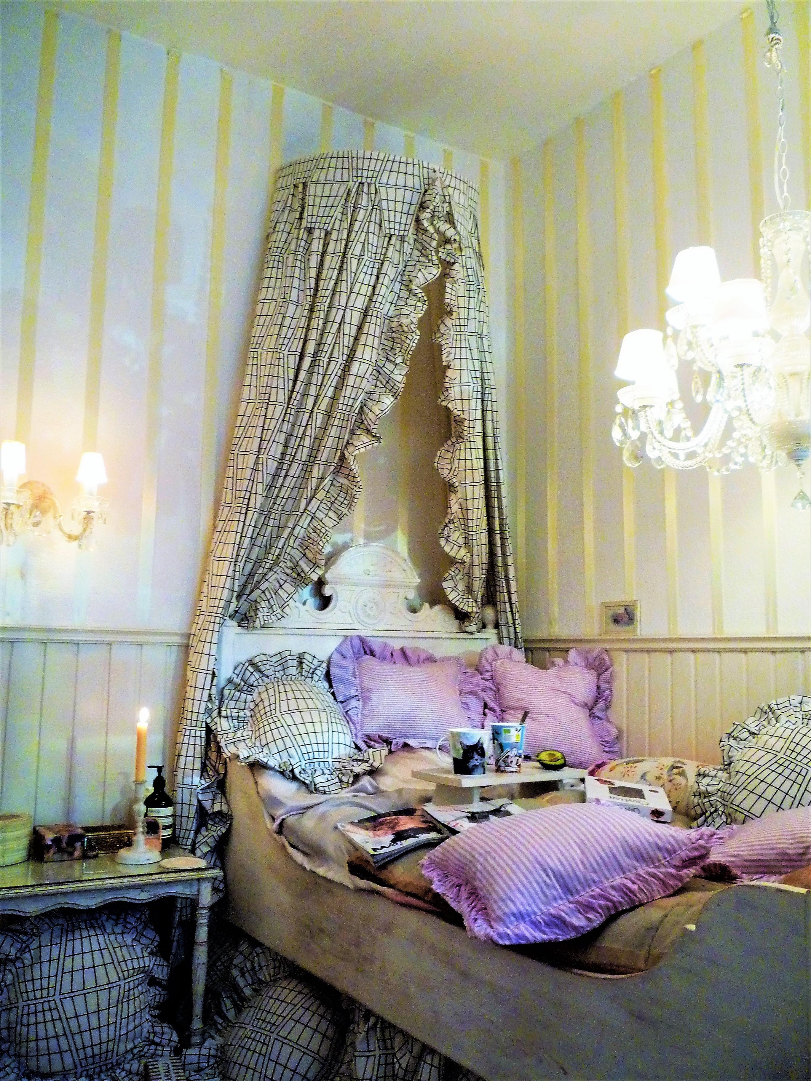 Mein #lieblingsraum ist das sehr kleine Schlafzimmer. ♥ #livingchallenge #textildesign von Linda Svensson 