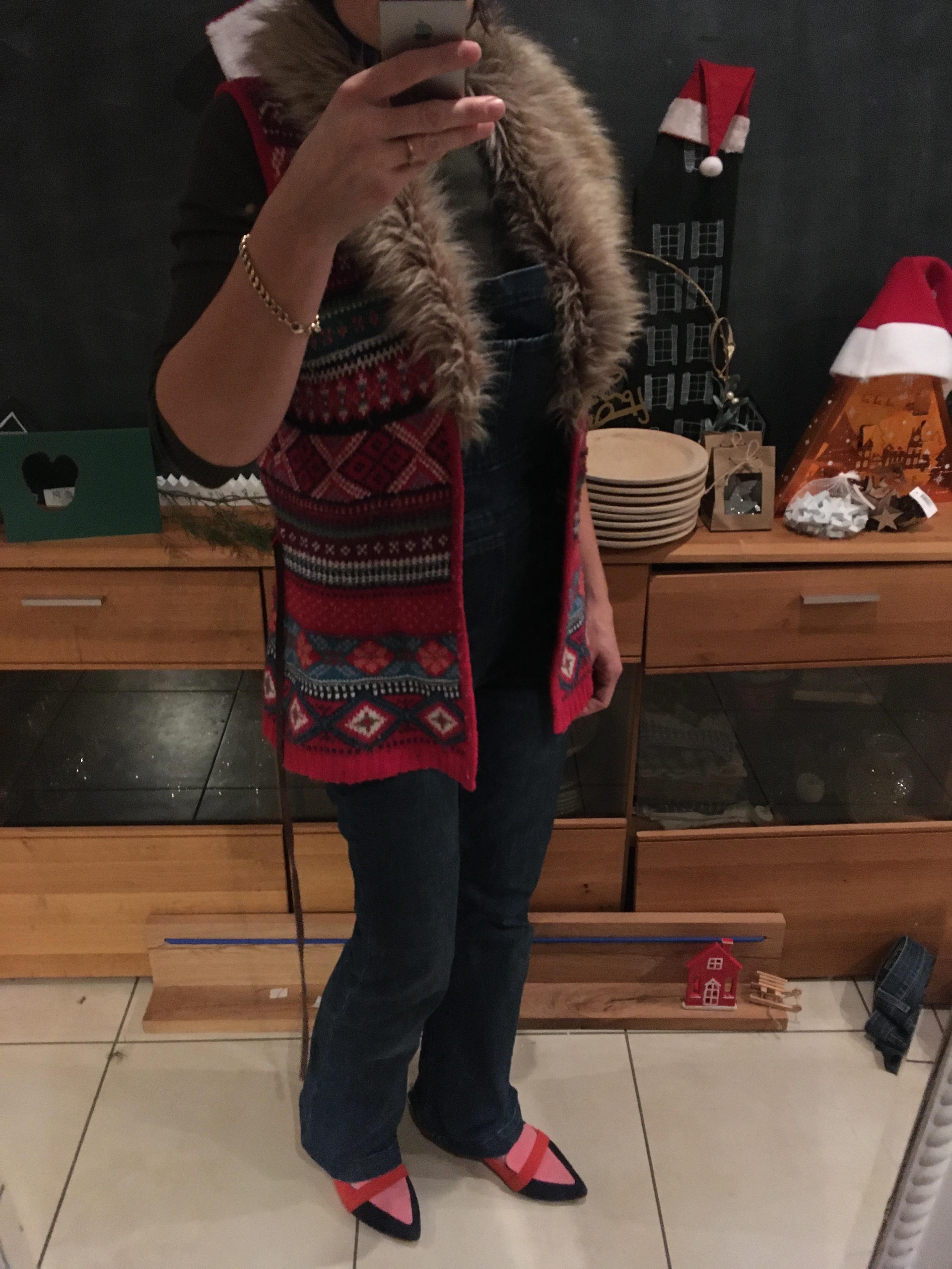 Mein Mama-Wichtel-Outfit-eine #latzhose ist mein alltime Favorit und erst das #norweger Muster #cozy #hygge 