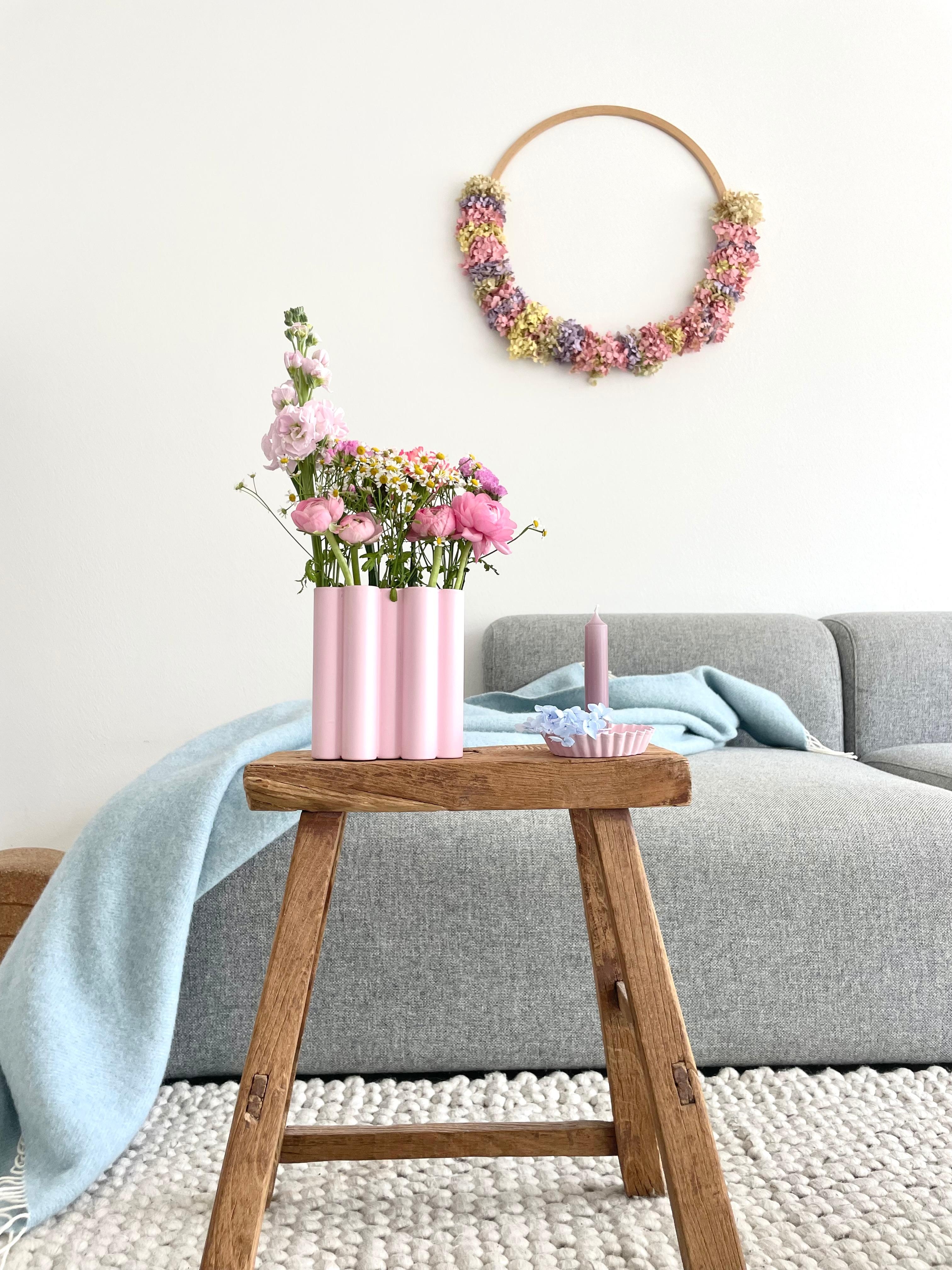 Meine erste #diyvase ;)

#vase #blumen #flowers #wohnzimmer #frühling #livingroom #couch 