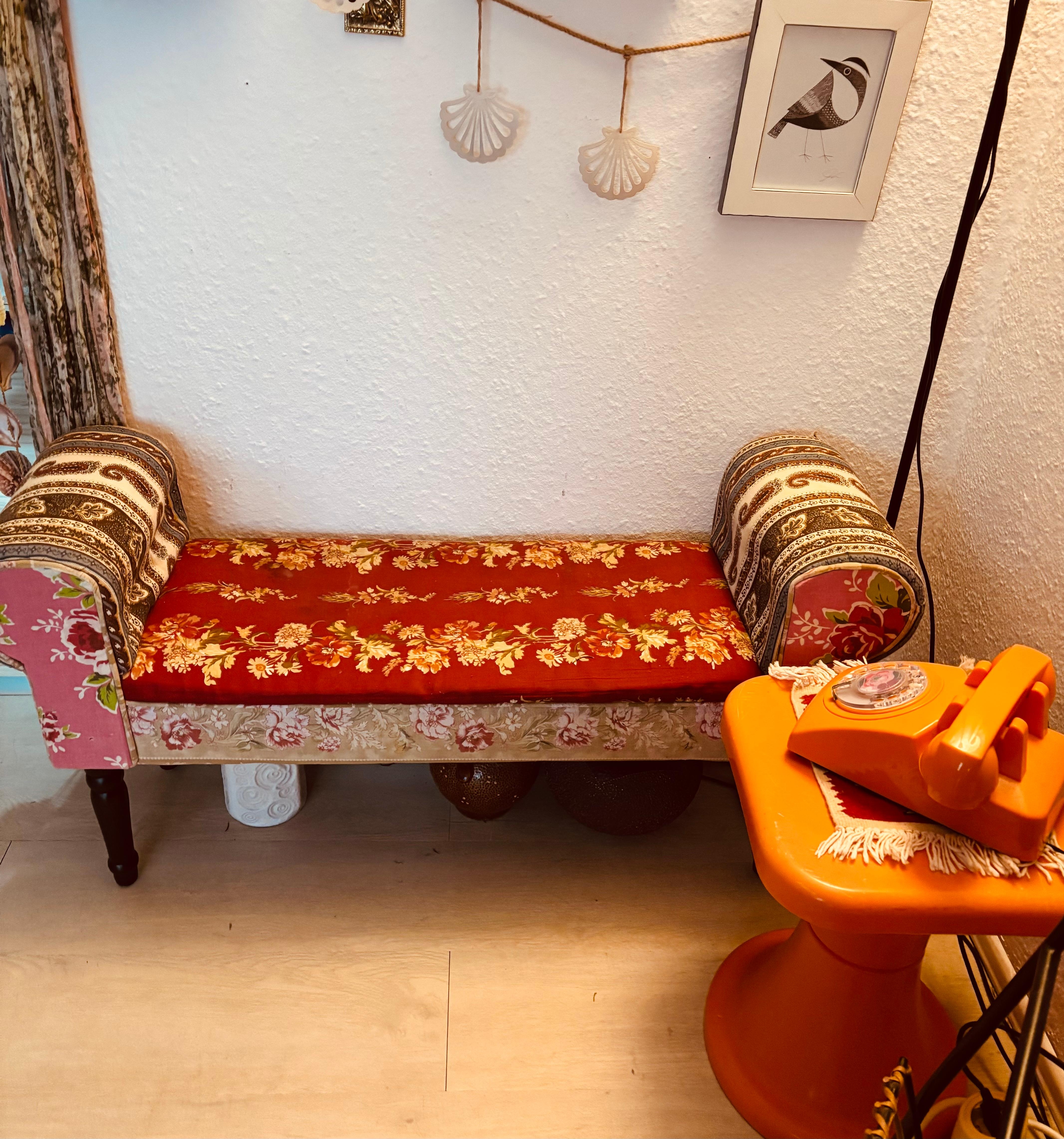 Meine gemütliche Telefon-Ecke 🧡 #retro #midcentury #midcenturymodernliving