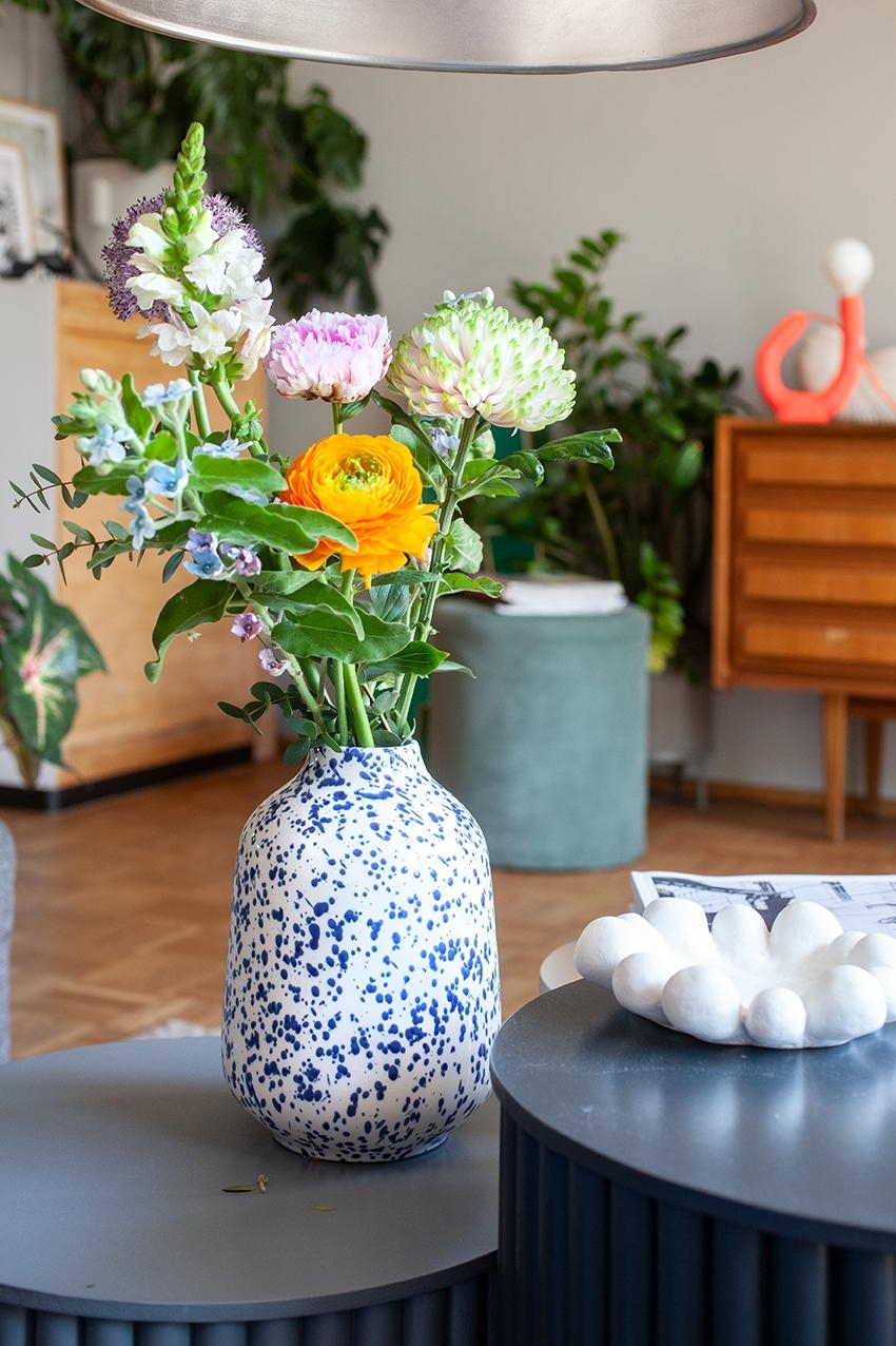 Meine Sams-Vase ...

#Vase #Blumenvase #Wohnzimmer #Blumen