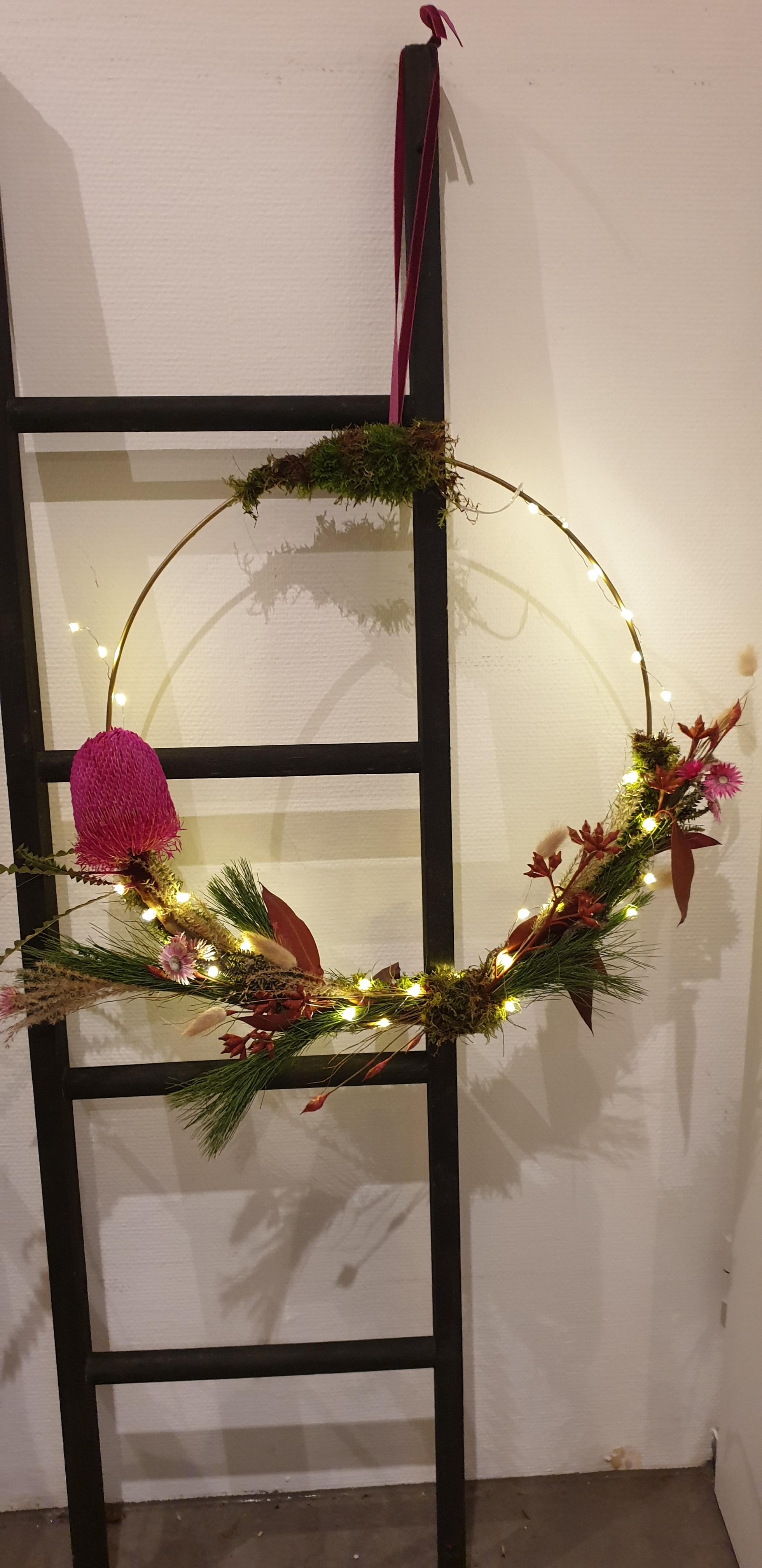 Meine Weihnachtsdekoration
#weihnachten mit Trockenblumen #weihnachtenistrund #skandi