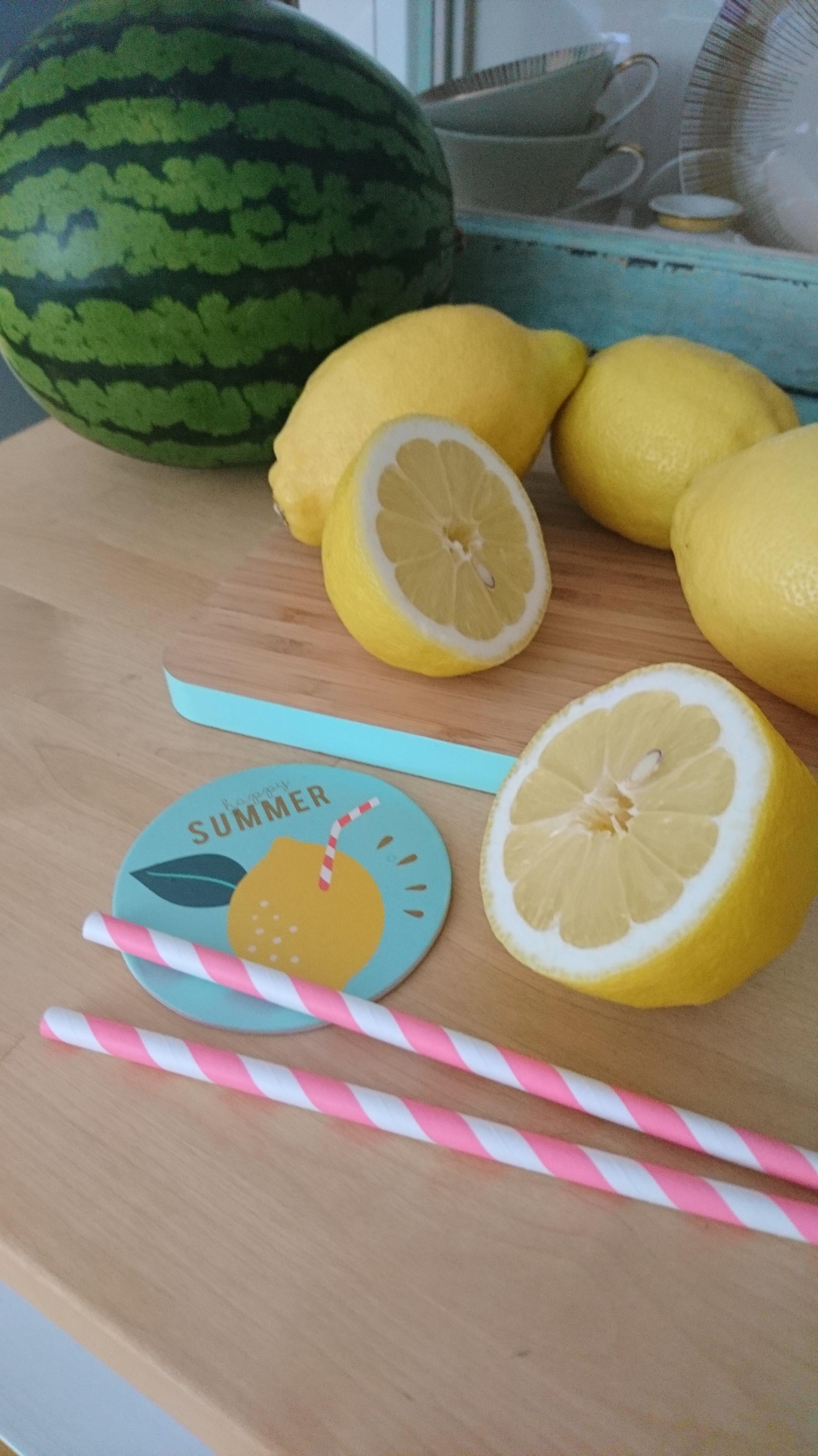 Melone & Zitrone 🍋
#sommer #küche