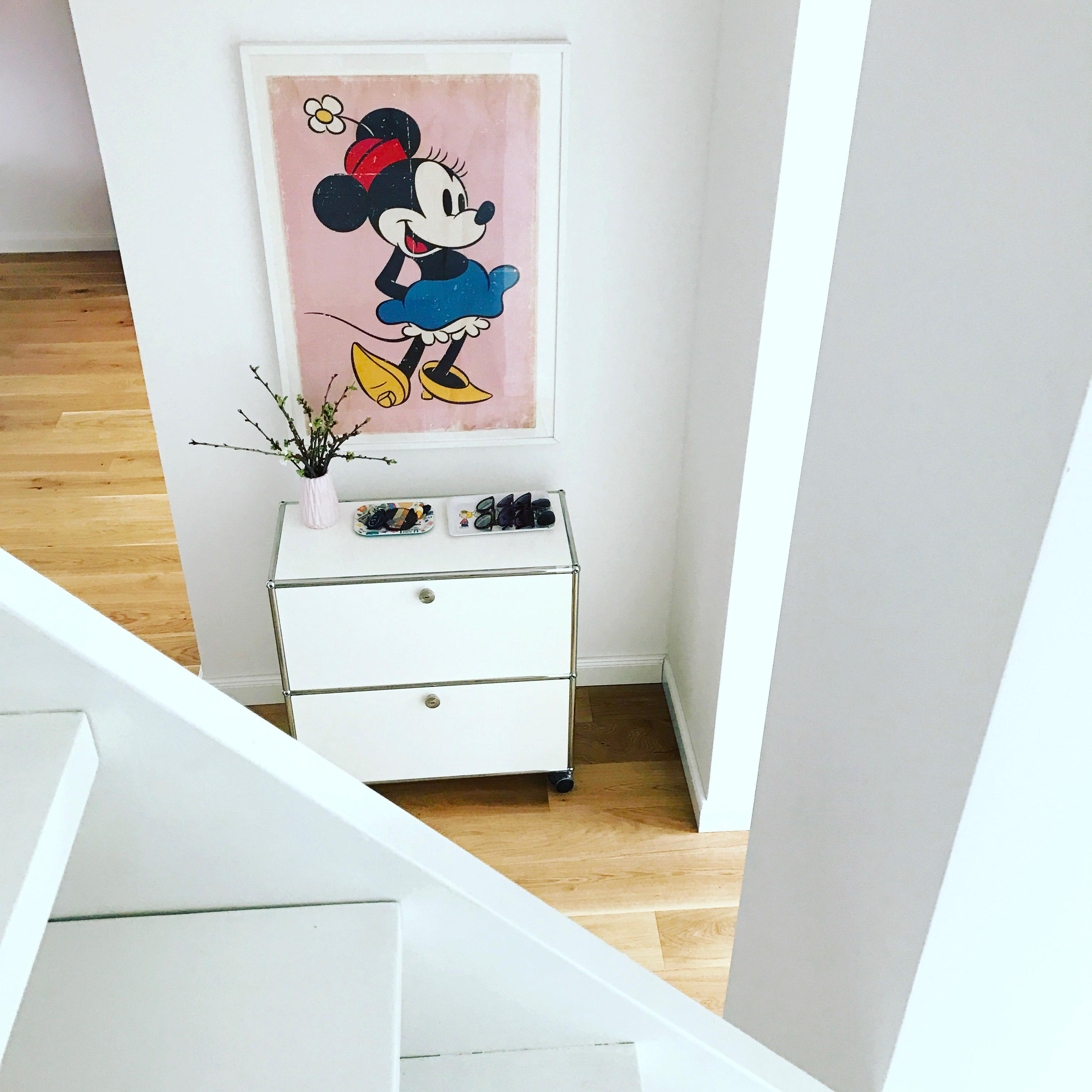 #minniemouse #whiteliving