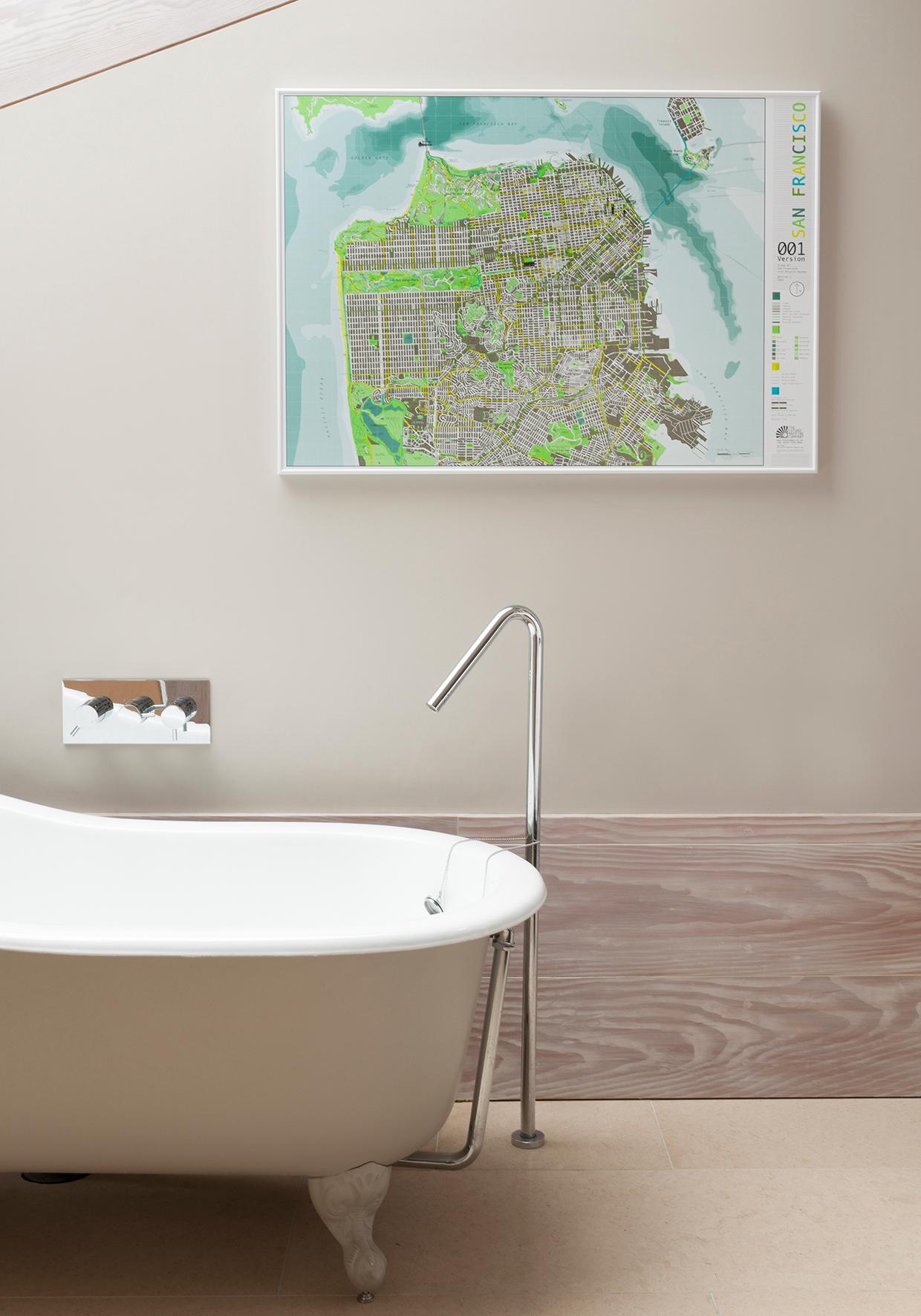 Modernes Badezimmer mit urbanem Flair #badewanne #poster #freistehendebadewanne ©The Future Mapping Company