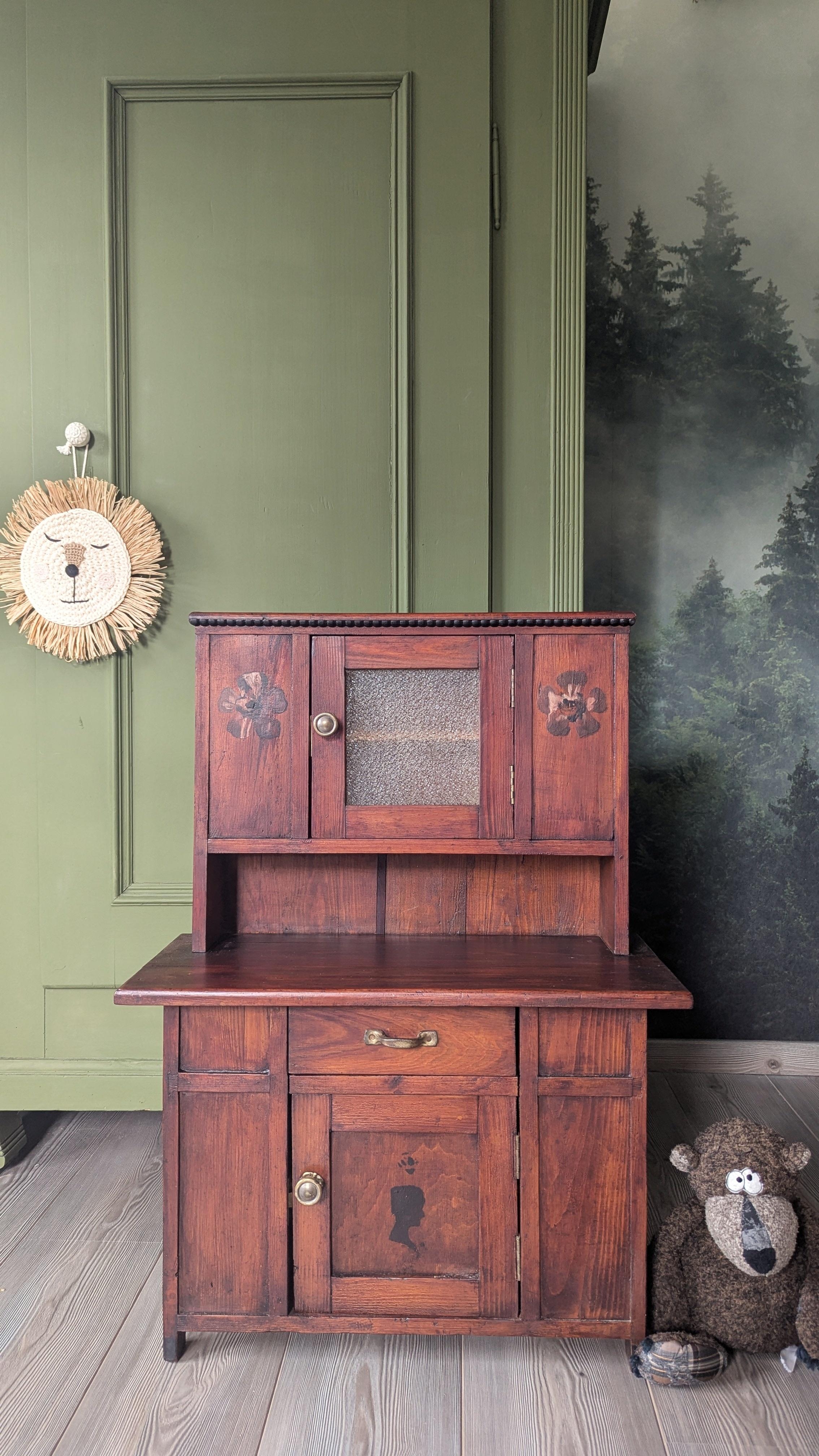 #möbelupcycling #ausaltmachneu #Kidsroom #küchenbuffet 
#nachttisch 