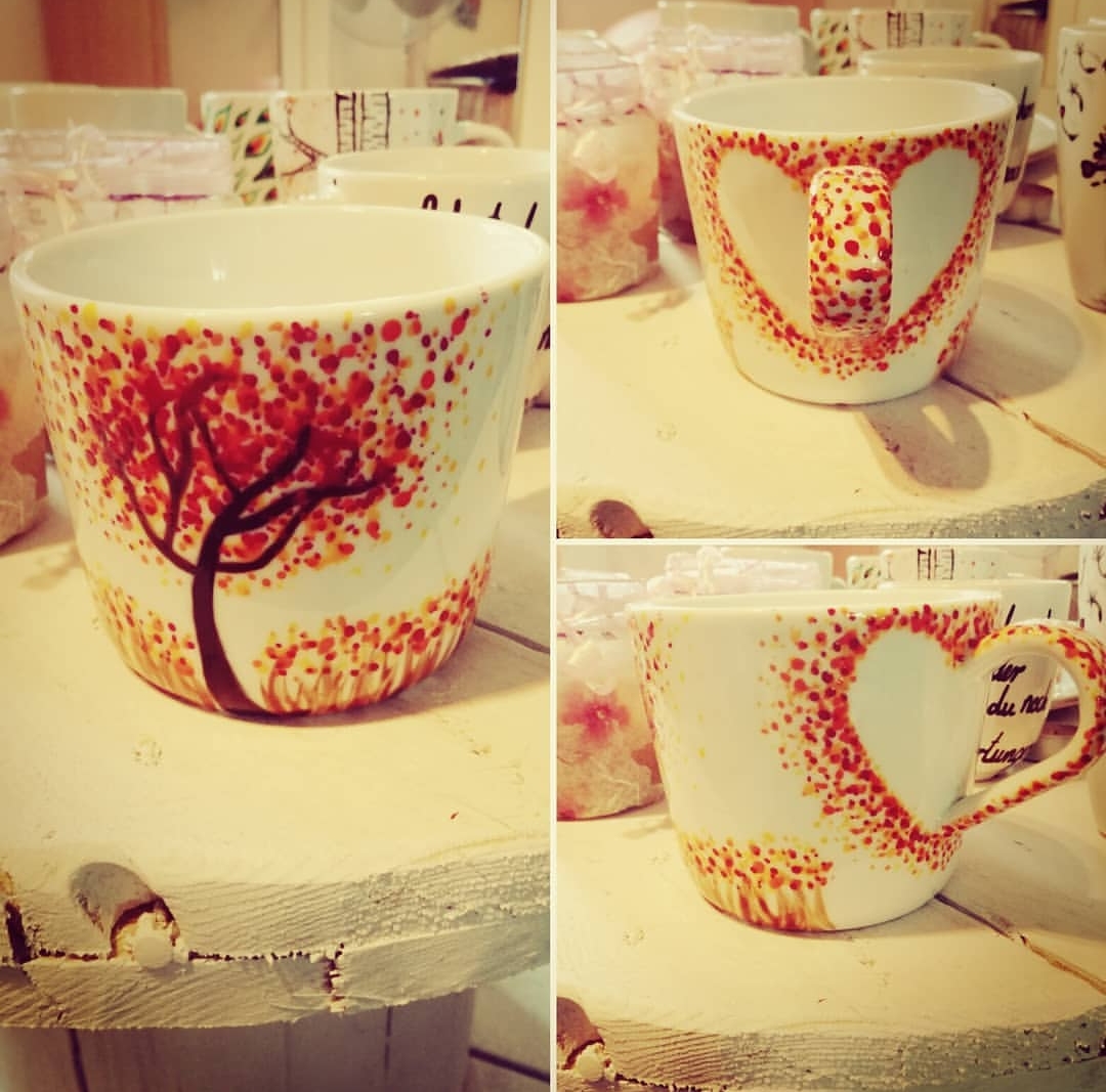 My #Fluffycups
Diese Tasse hat den Namen “Herzbaum“ 
Wie wunderschön die Farben des Herbstes sind...