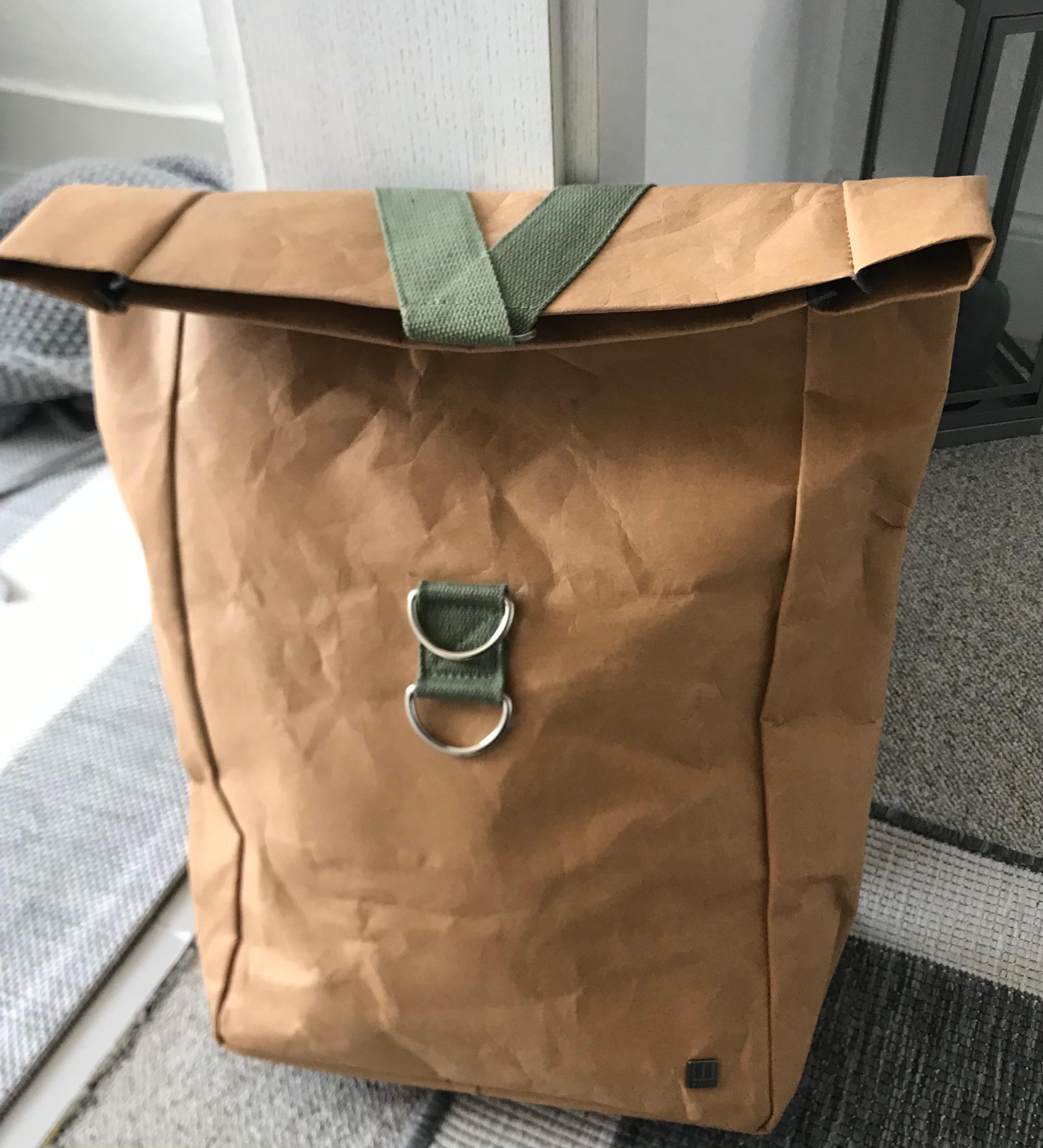 Nachhaltigkeit - ich will darauf achten! Dieser Rucksack ist aus Craft-Papier, gewachst, gestern gekauft und schon 😍
