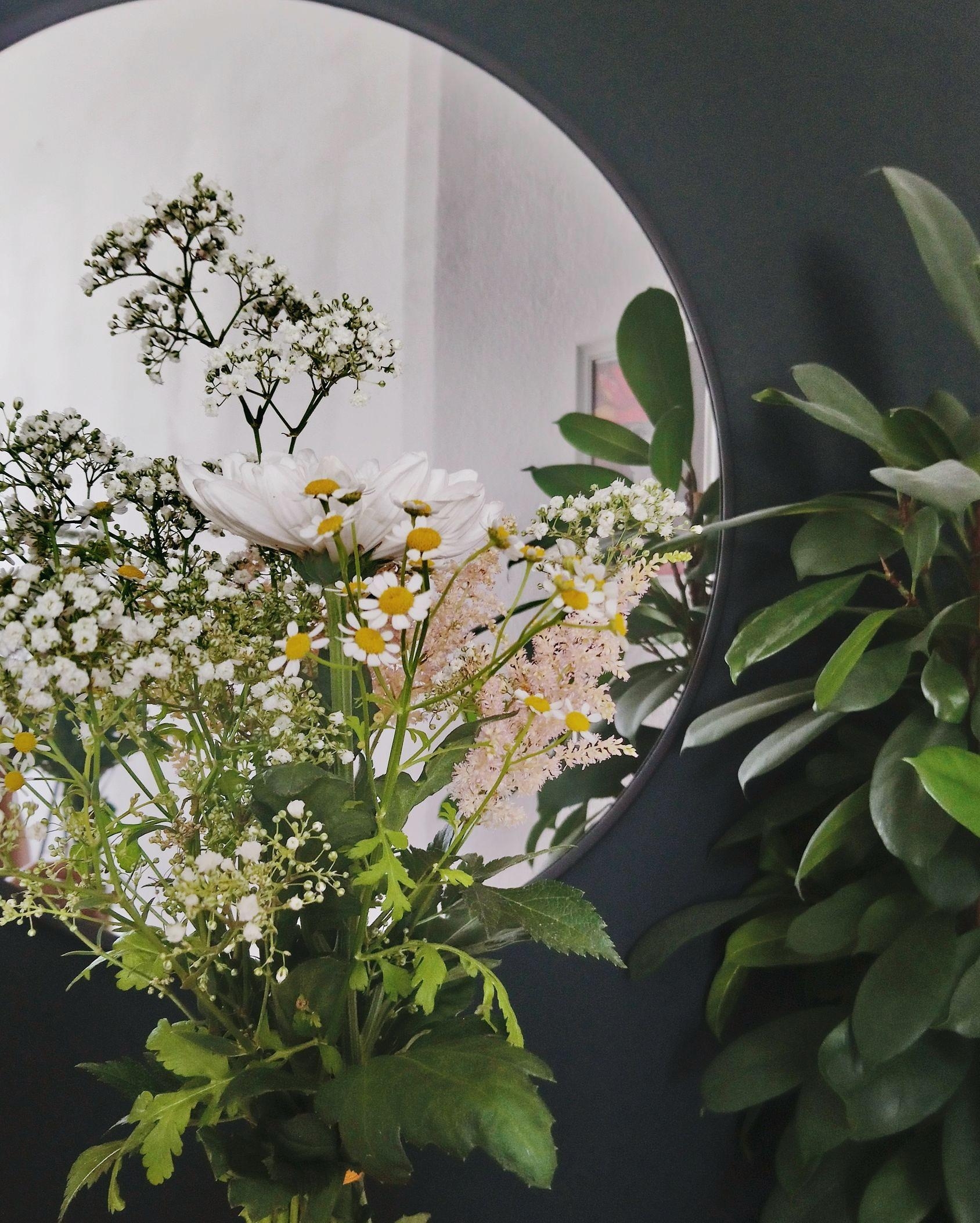 Neue Blümchen im Haus!
#interior #flower #flowerpower #love