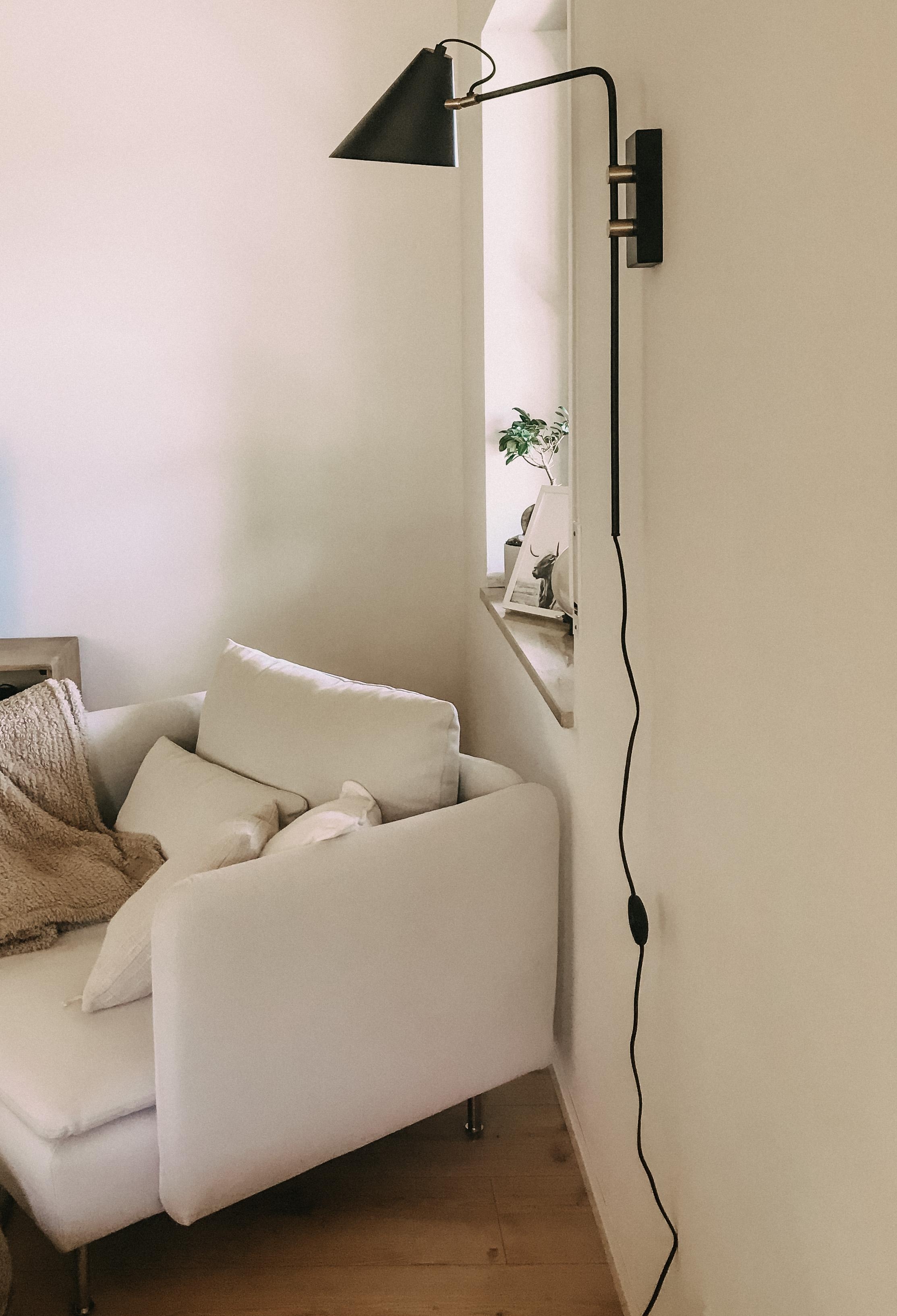 Neue Lieblingslampe... #scandi #wohnzimmer #wandleuchte #leseecke #cozy #livingroom