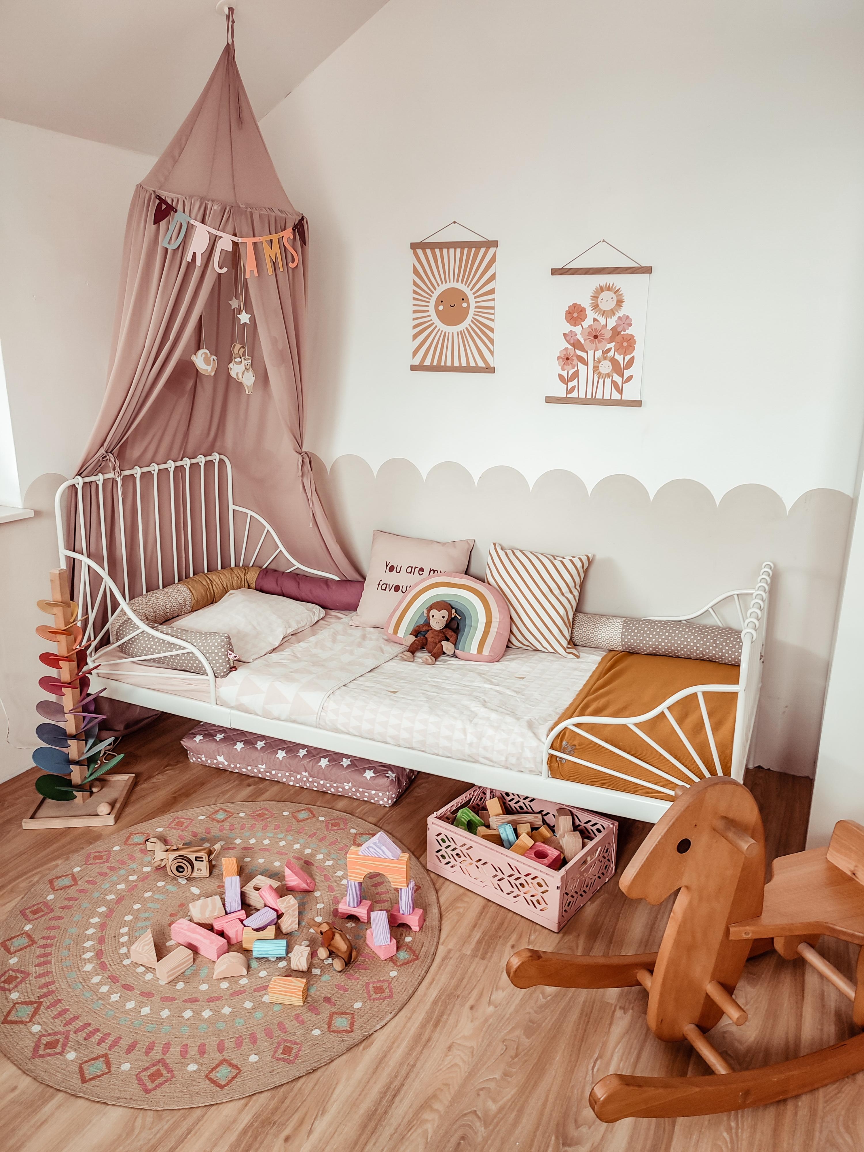 Neue Poster im Kinderzimmer 🥰
#kidsrooms #kinderzimmer #mädchenzimmer #poster #walldecor #wallart #Bilder 