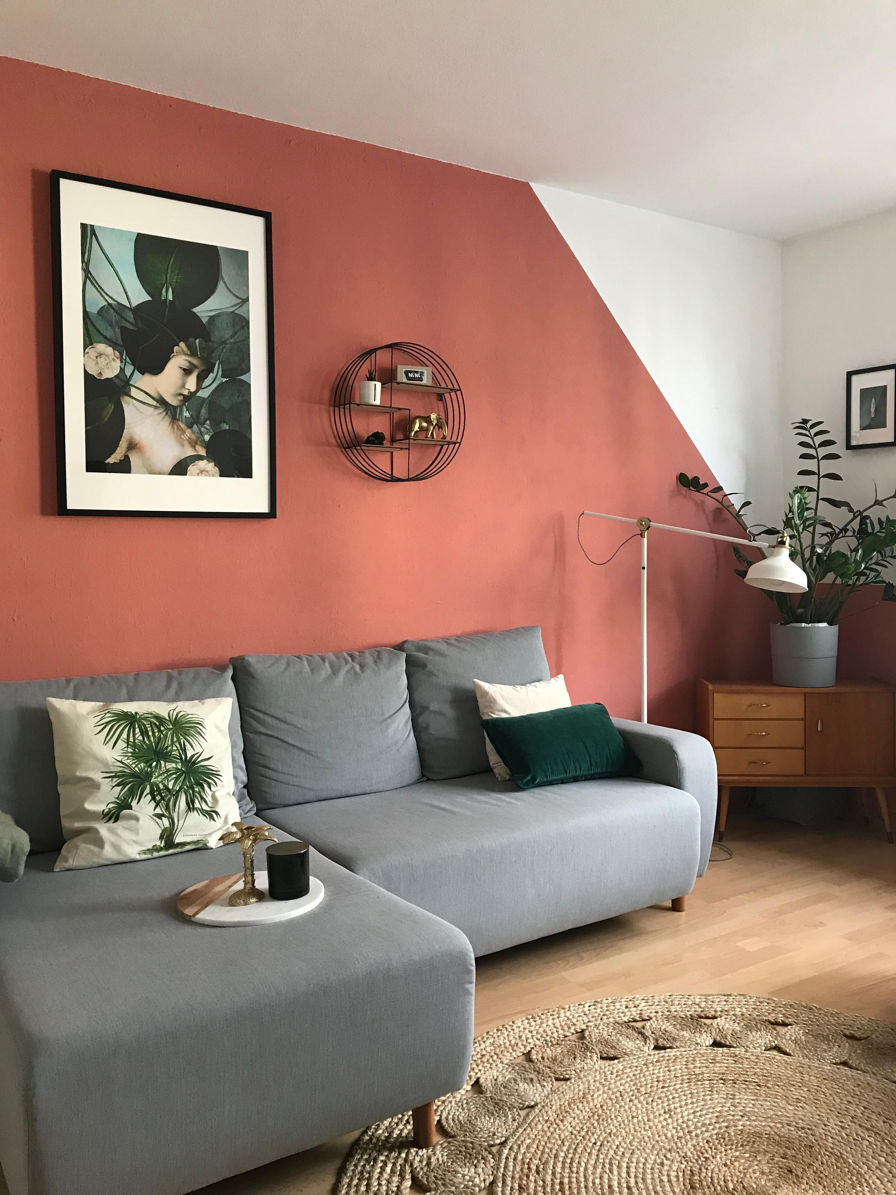 Neue Wandfarbe, neues Sofa! Ein kleines Projekt, das ich schon länger angehen wollte 💪🏼 