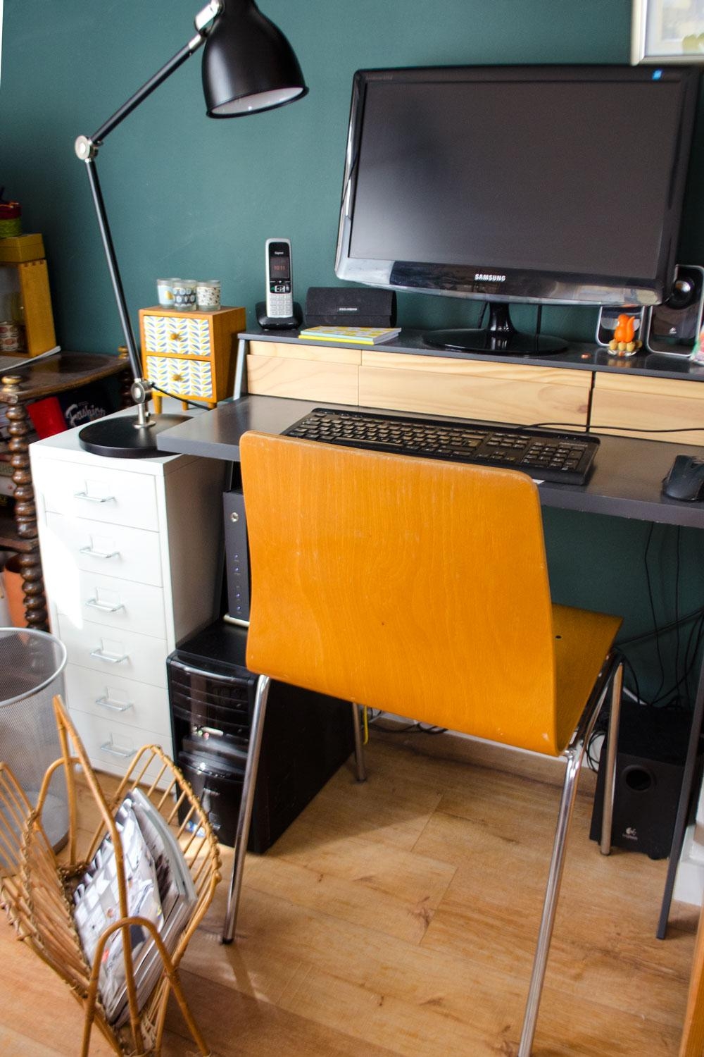 Neuer Stuhl für mein Home Office - toller Flohmarkt-Fund mit Mid Century Flair. #midcentury #flohmarkt #vintage #retro 