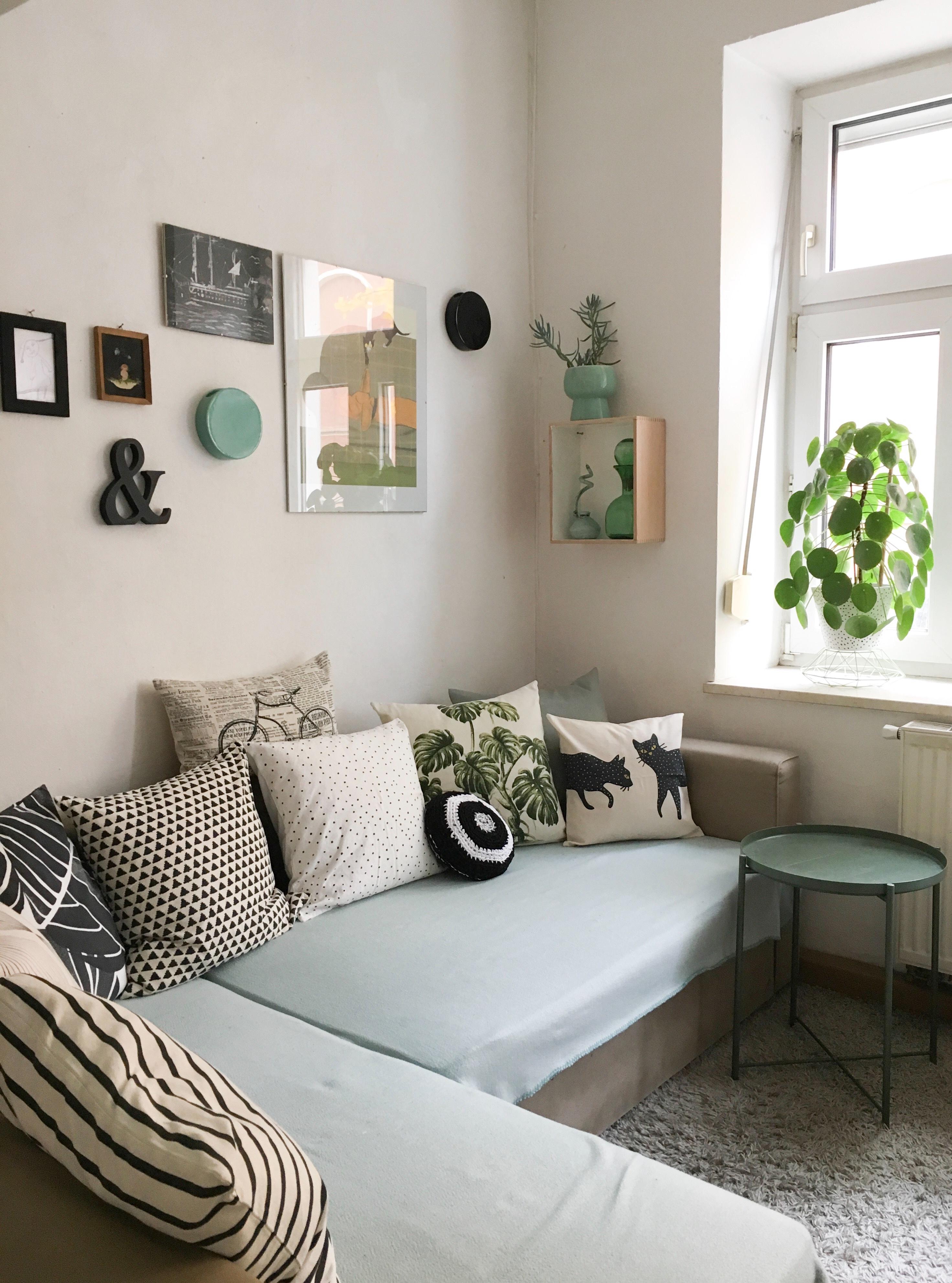 Neues Lumikello Kissen 🖤 Dafür wird gleich mal ein bisschen umdekoriert #wohnzimmer #kissen #sofa 