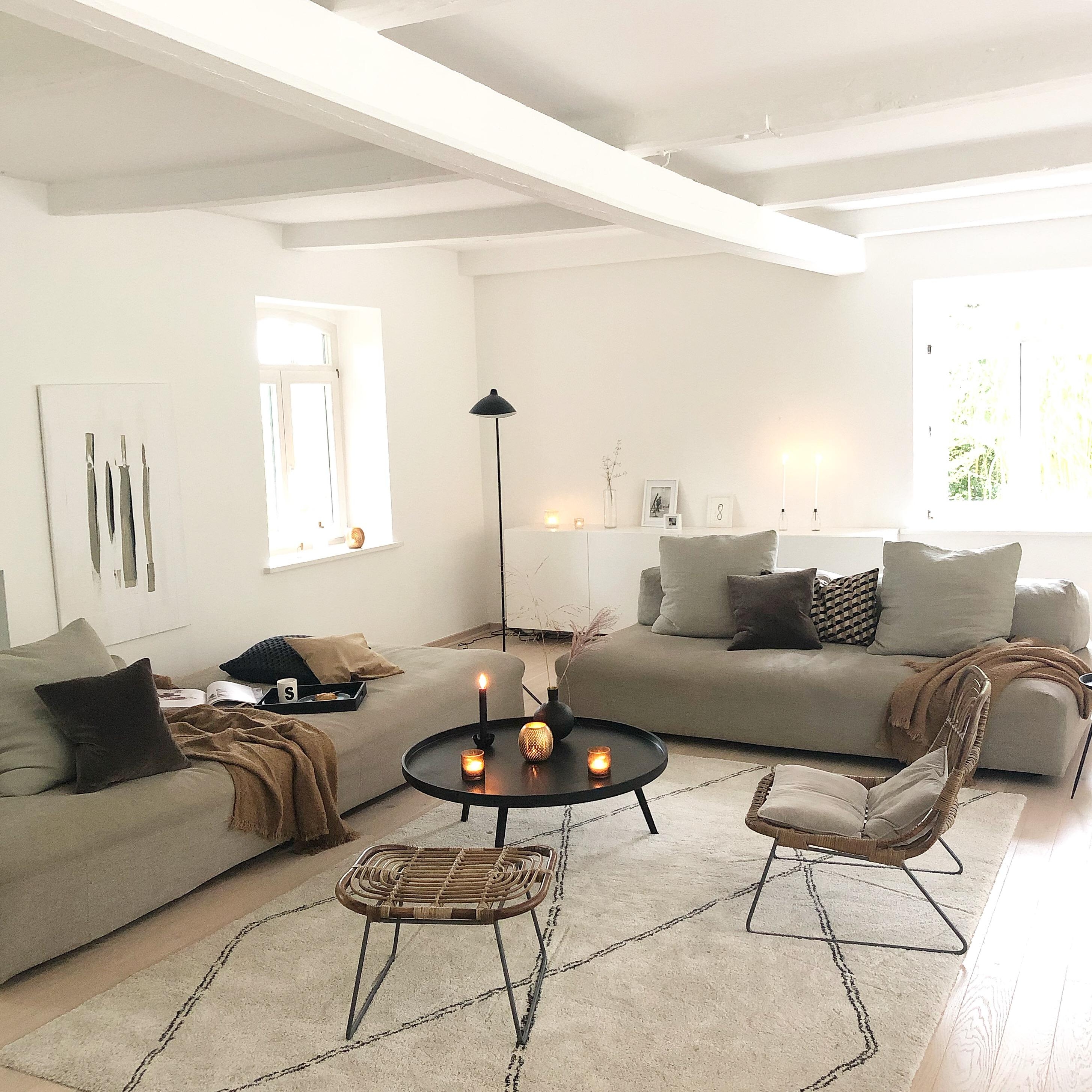 Neues Outfit für die Couch! 

#wohnzimmer #herbstfarben #minimalistisch #cozy #scandinavisch