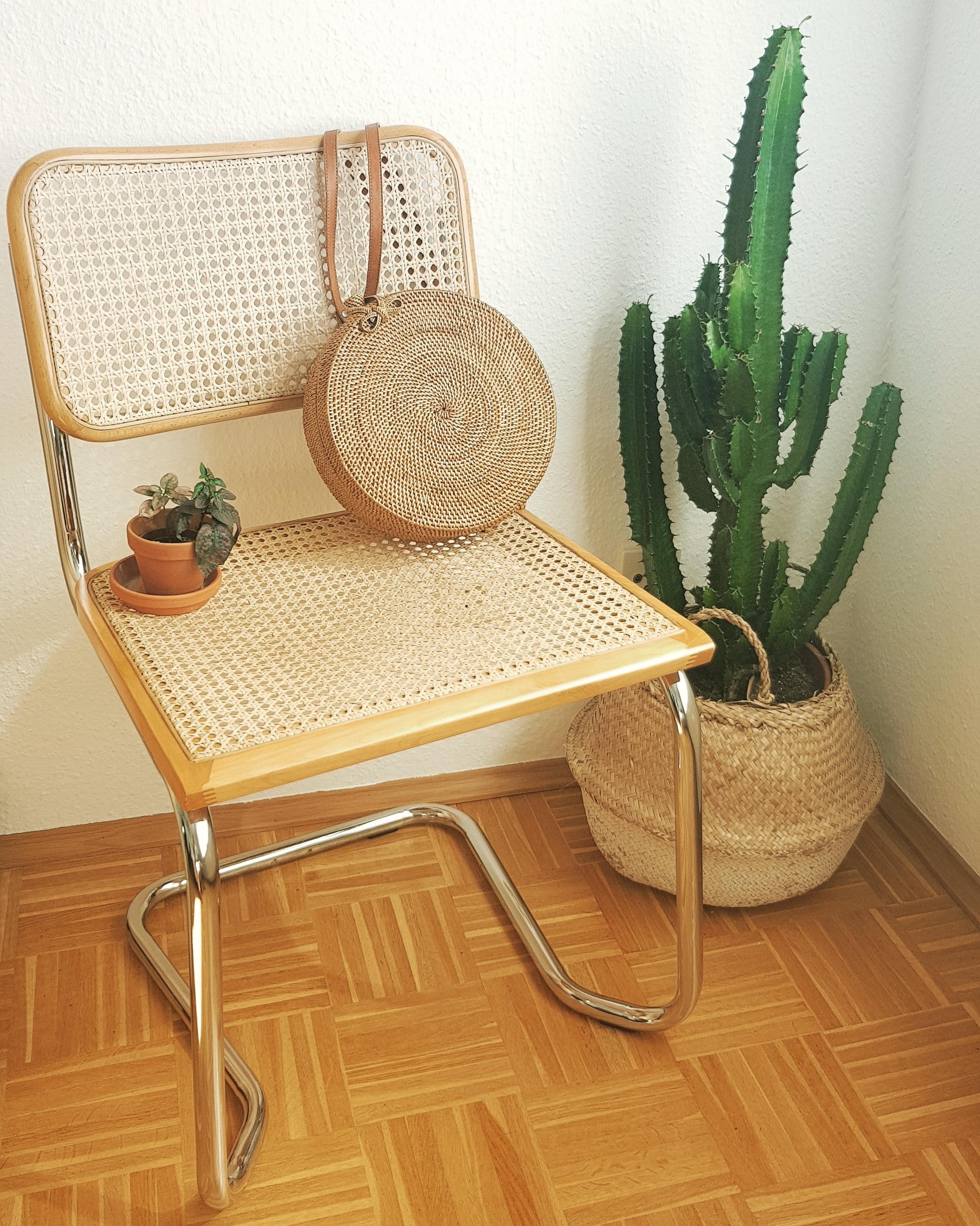 #newchair
#rattanchair #chair #vintage #retro #rattan #interior #balibag #interiordesign 