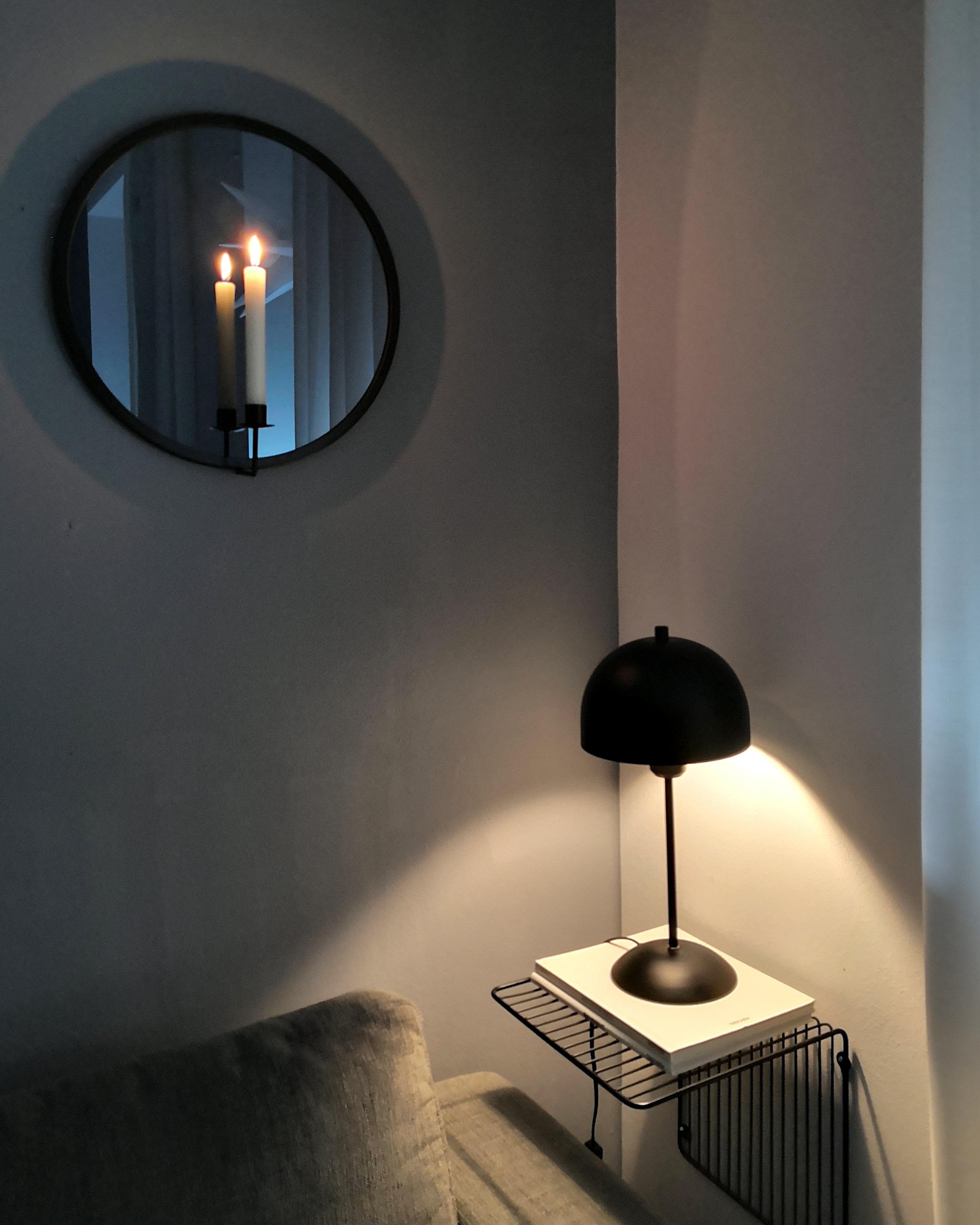 #newin #kerzenhalter #spiegel #wohnzimmer #livingroom #sofaEcke #kerzenlicht #hygge #cozy