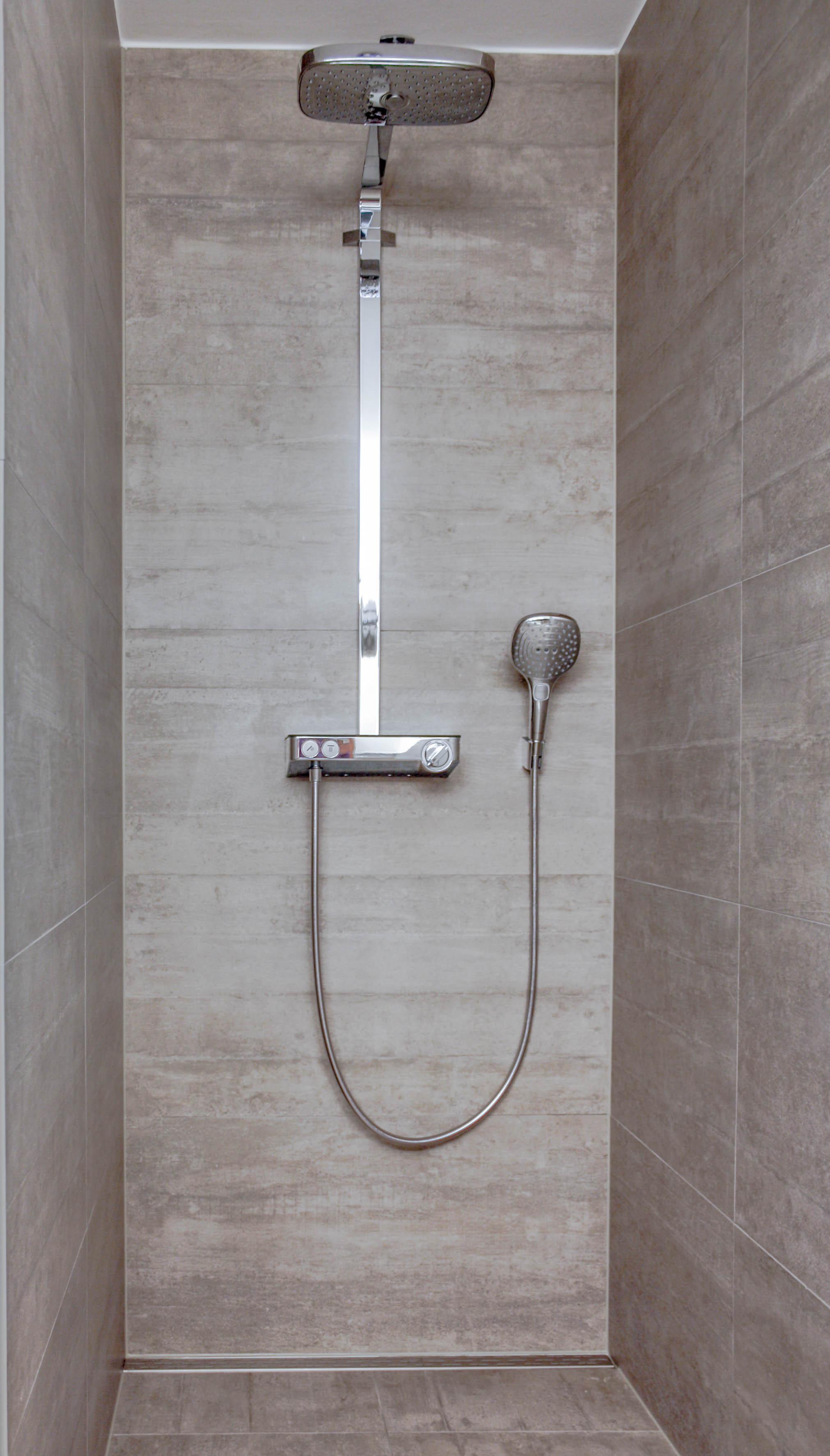 Offene Dusche in Betonoptik #dusche ©HEIMWOHL GmbH