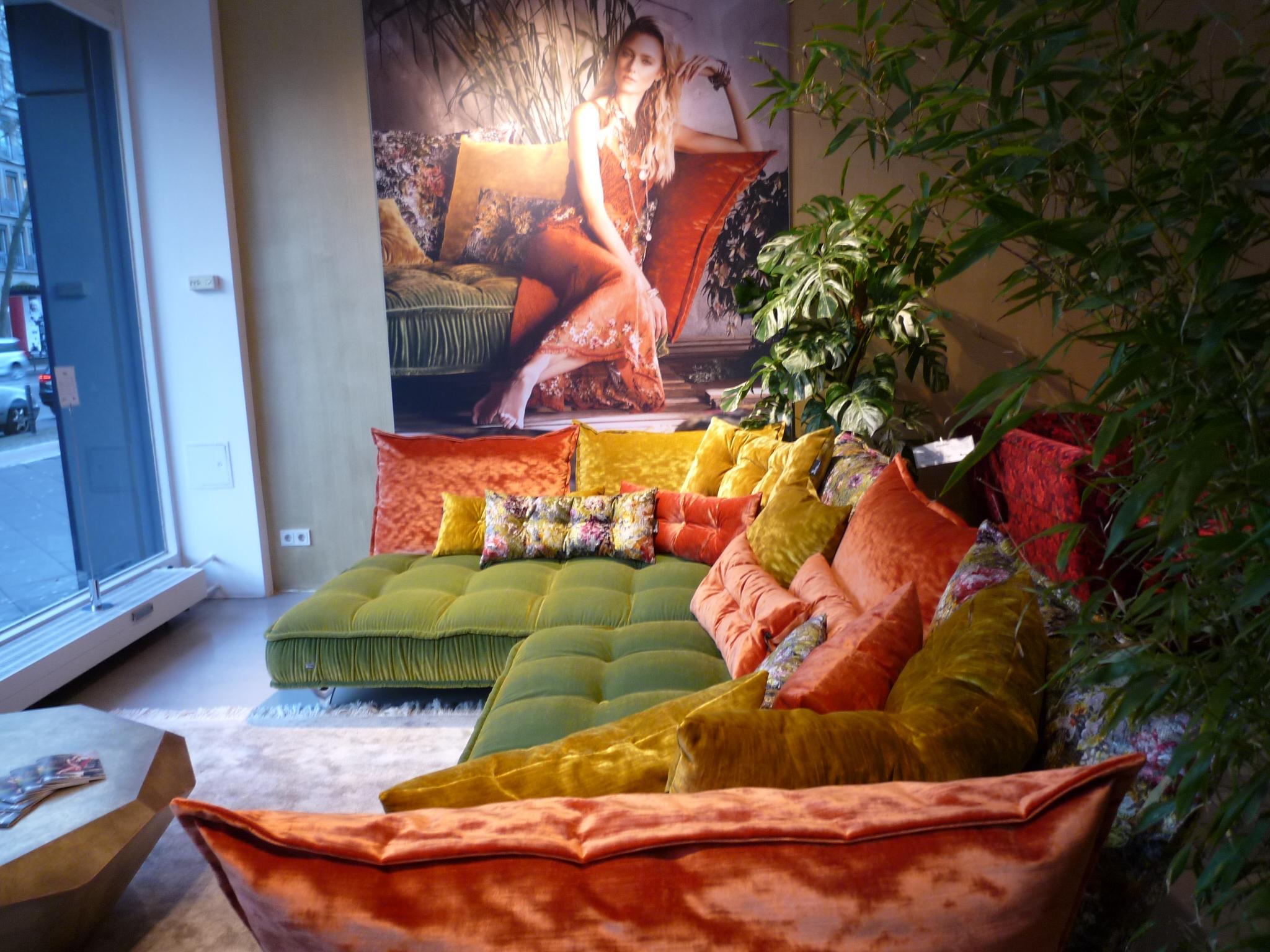 OHLINDA #sofa ©Bretz Store Köln