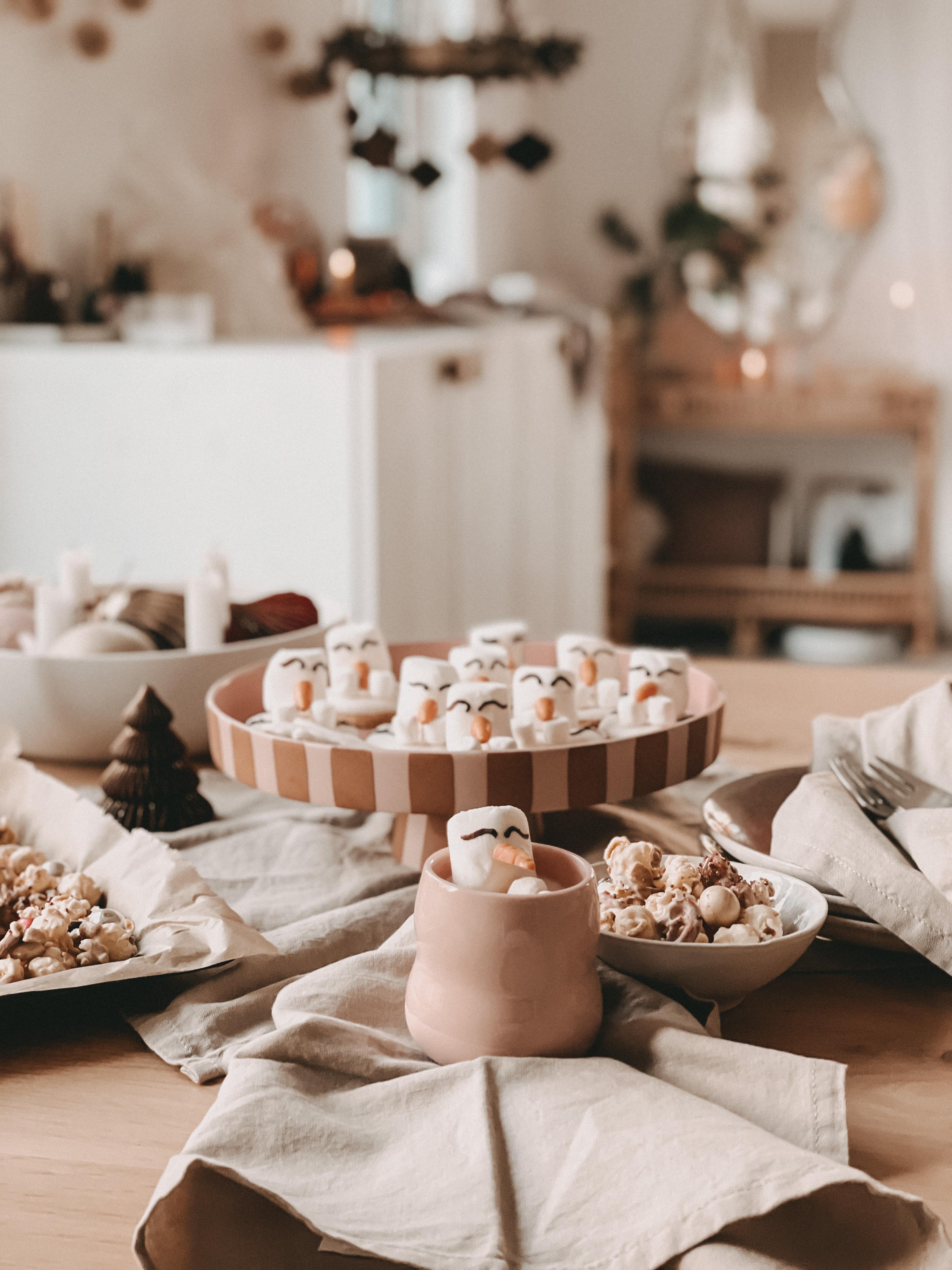 Olafkekse & Christmascrunch als kleine geschenke aus der Küche ⭐️
#geschenkeausderküche 