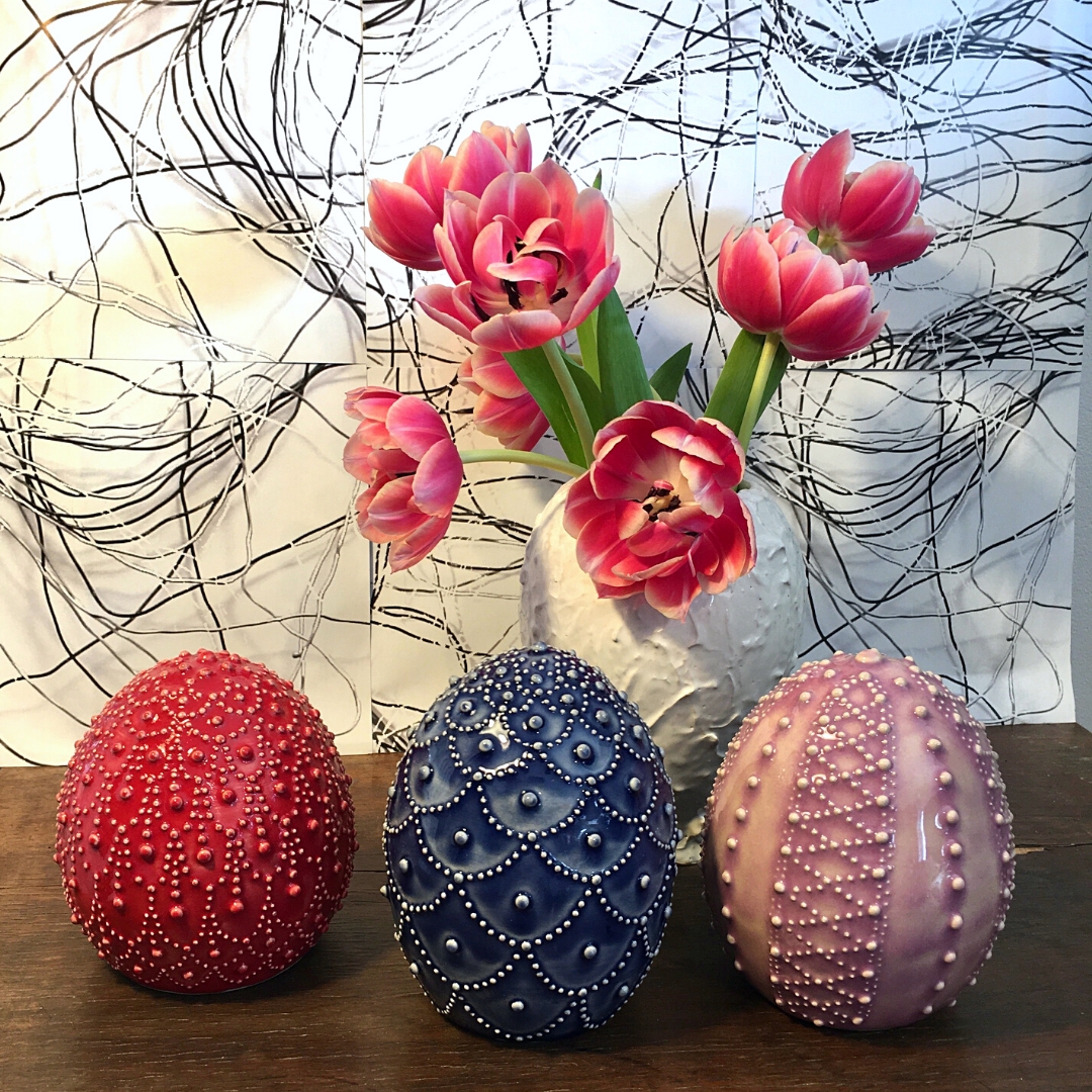 Osterfreude: XXL-Eier aus Keramik !
#osterdeko #keramik #vase #blumen #dipkeramik #bunt #osterei #sonne #frühlingsdeko