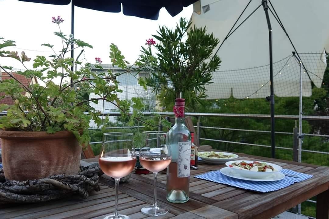 #outdoorweek #urlaubzuhause ist für mich, abends ein Weinchen auf der Terrasse zu genießen