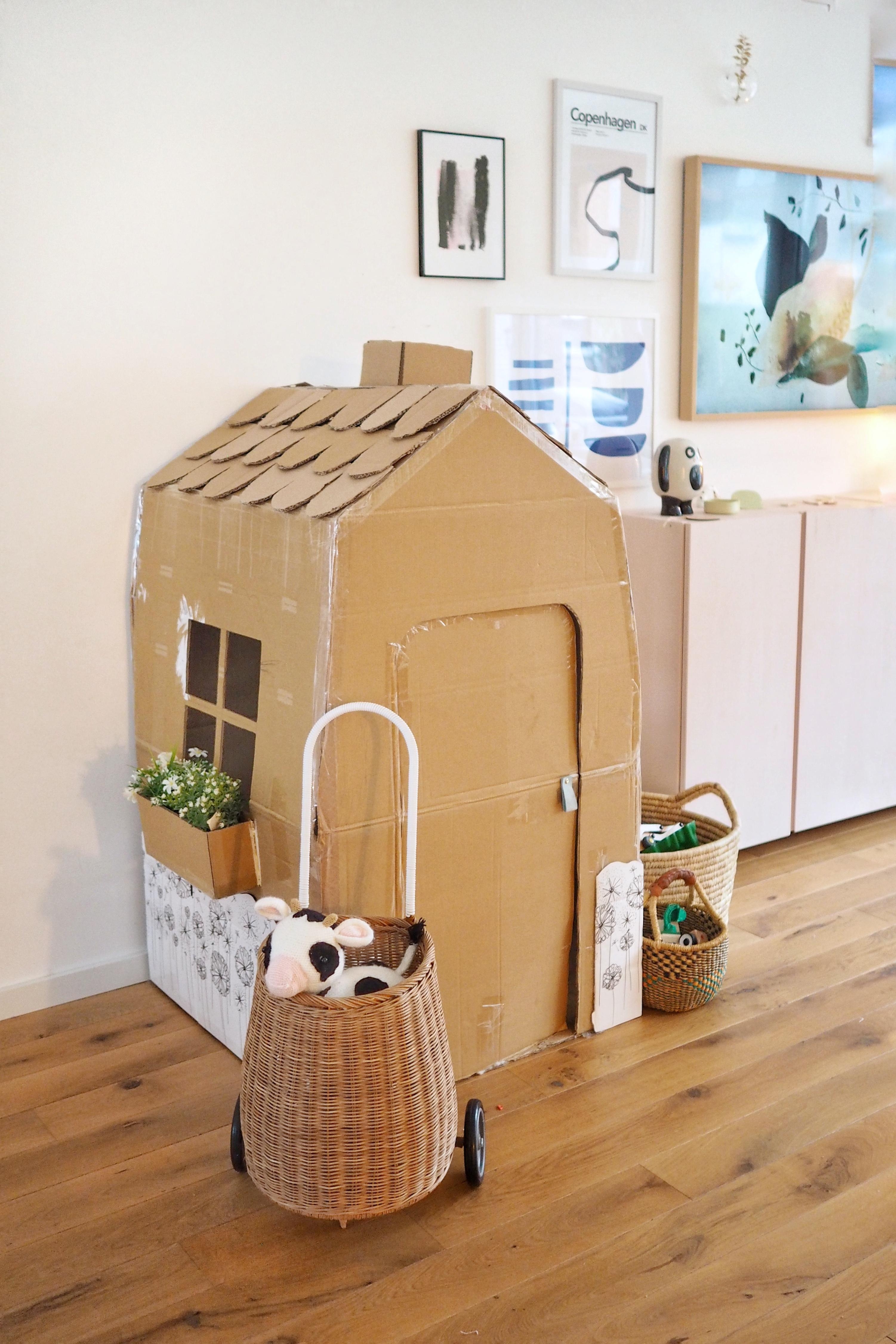 Papphaus für den Mini. Super schnell und einfach gemacht.
#wohnzimmer
