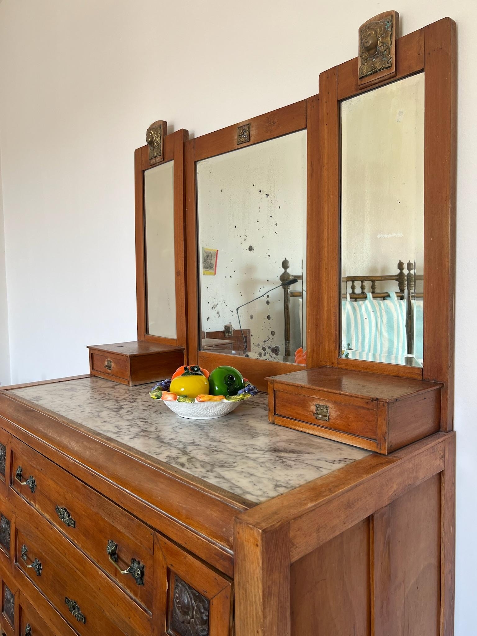 Puglia Schlafzimmer Details
#sommerhaus #italienliebe #farbenliebe #schlafzimmer