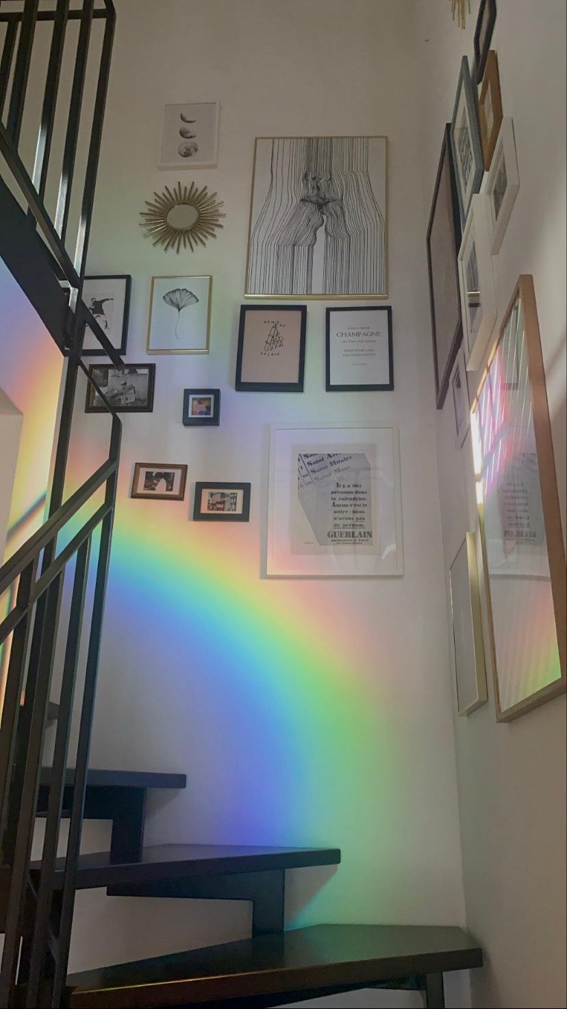 Rainbow Inside #bilder #treppenhaus #deko #couchloves #couchstyle #vibes #fotografie #licht