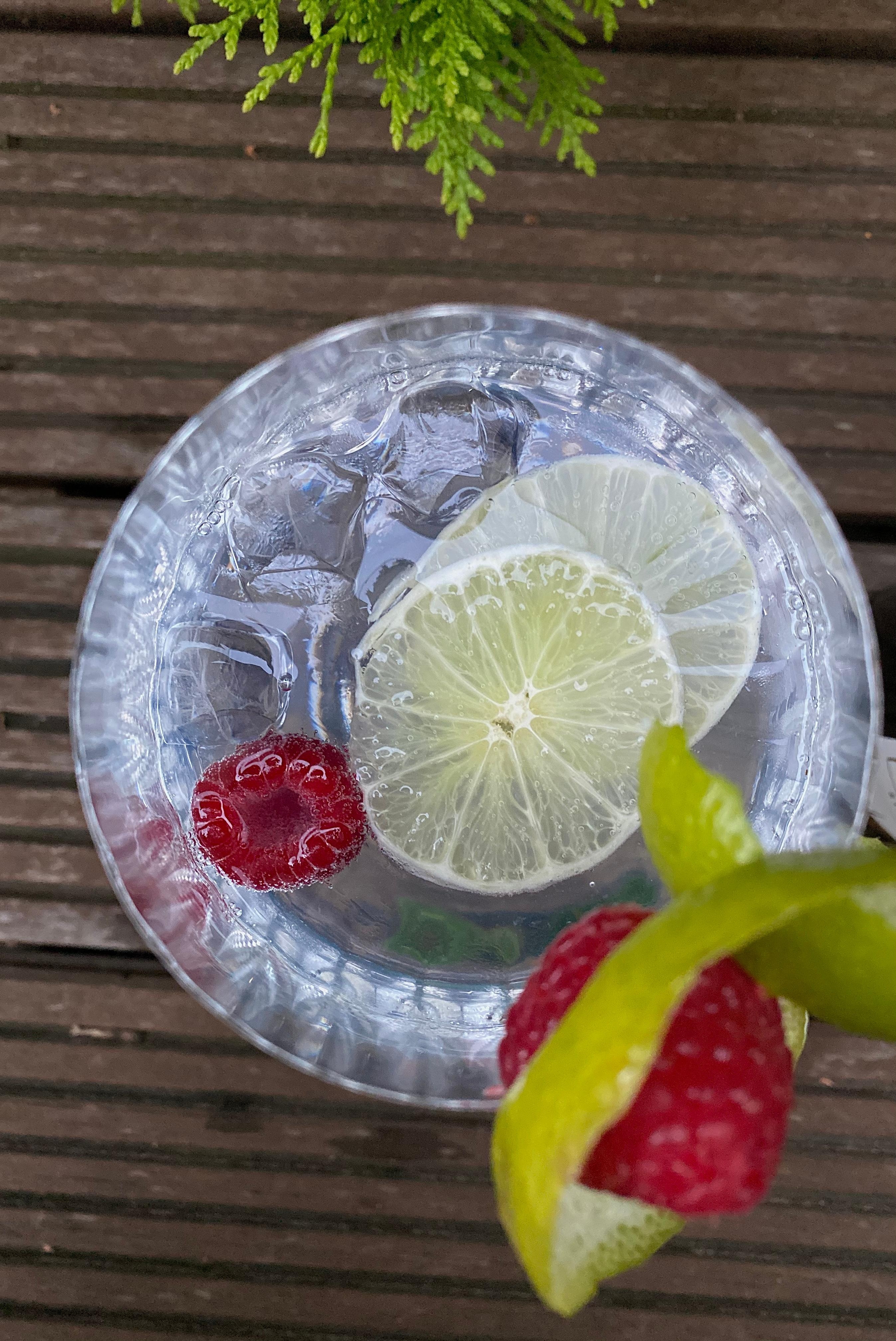refreshing Gin Tonic
#partydrinks #drinks #cocktails