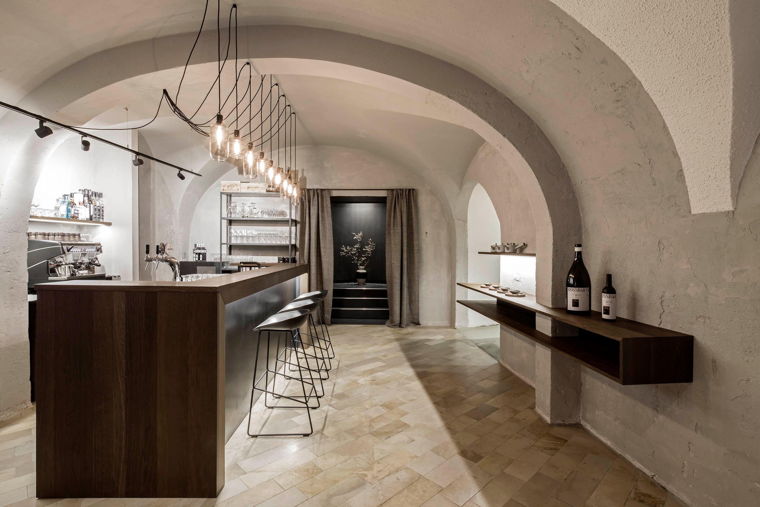 Restaurant Rossbarth
#restaurant #bar #gastronomie #interior #interiordesign #innenarchitektur
Fotos: Monika Nguyen
