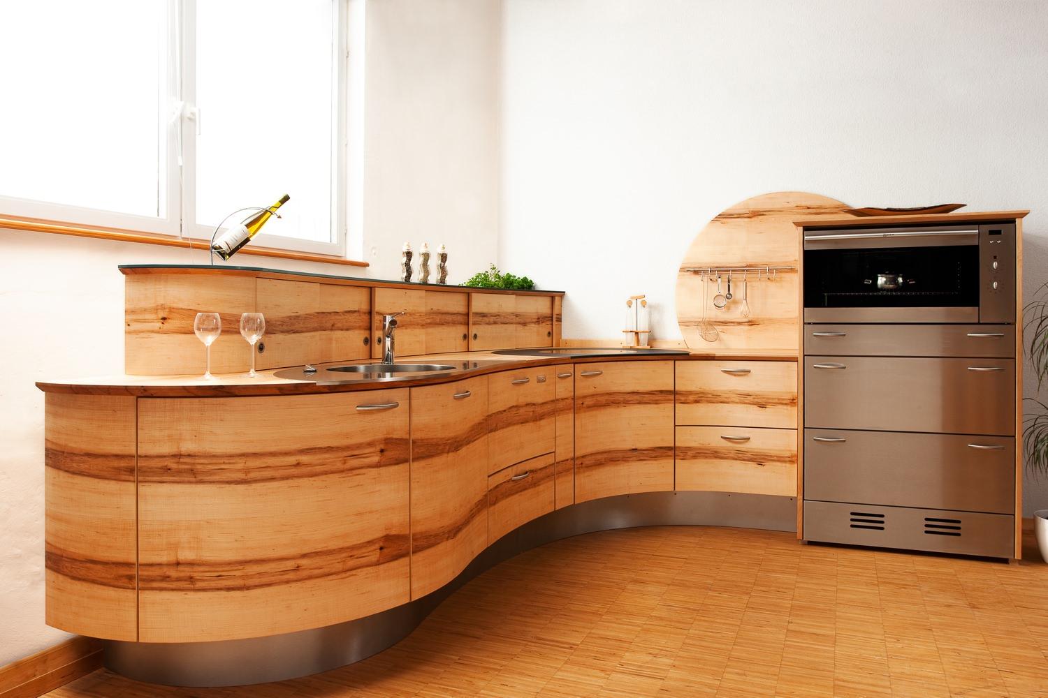 Runde Küche #holzküche ©Pfister Möbelwerkstatt