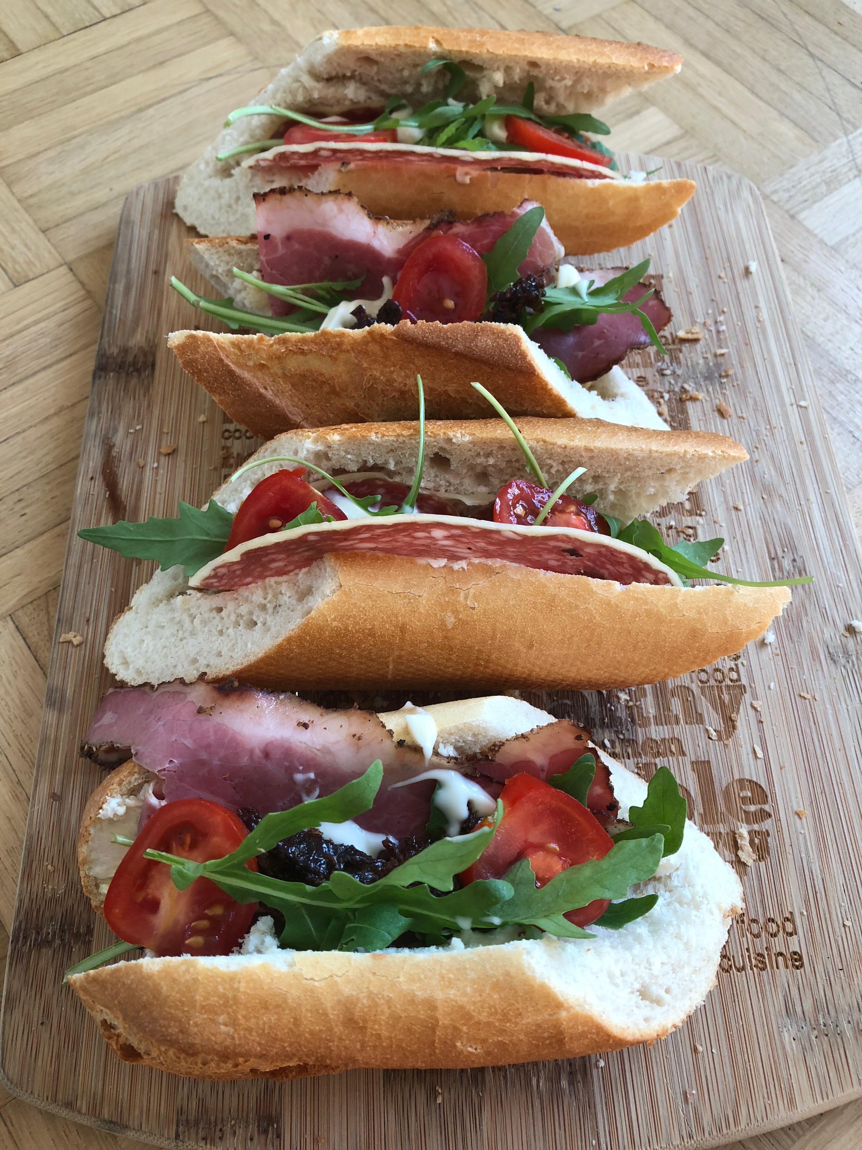 #Sandwichliebe #pastrami #trüffelsalami #yummy