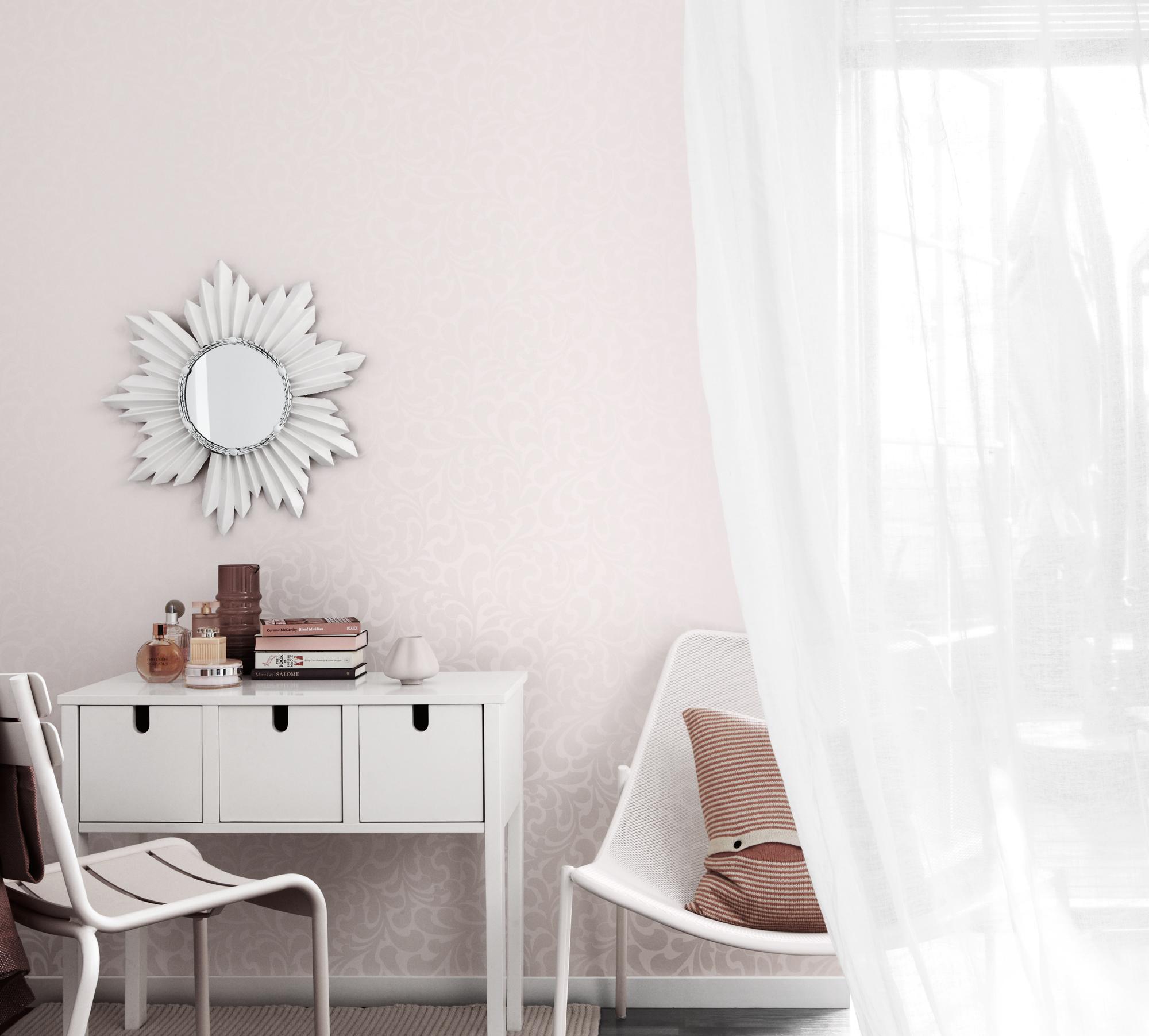 Schlafzimmer mit dezentem Tapetenmuster #spiegel #pastellfarbe #mustertapete #weißerstuhl #tischdeko ©Eco Wallpaper
