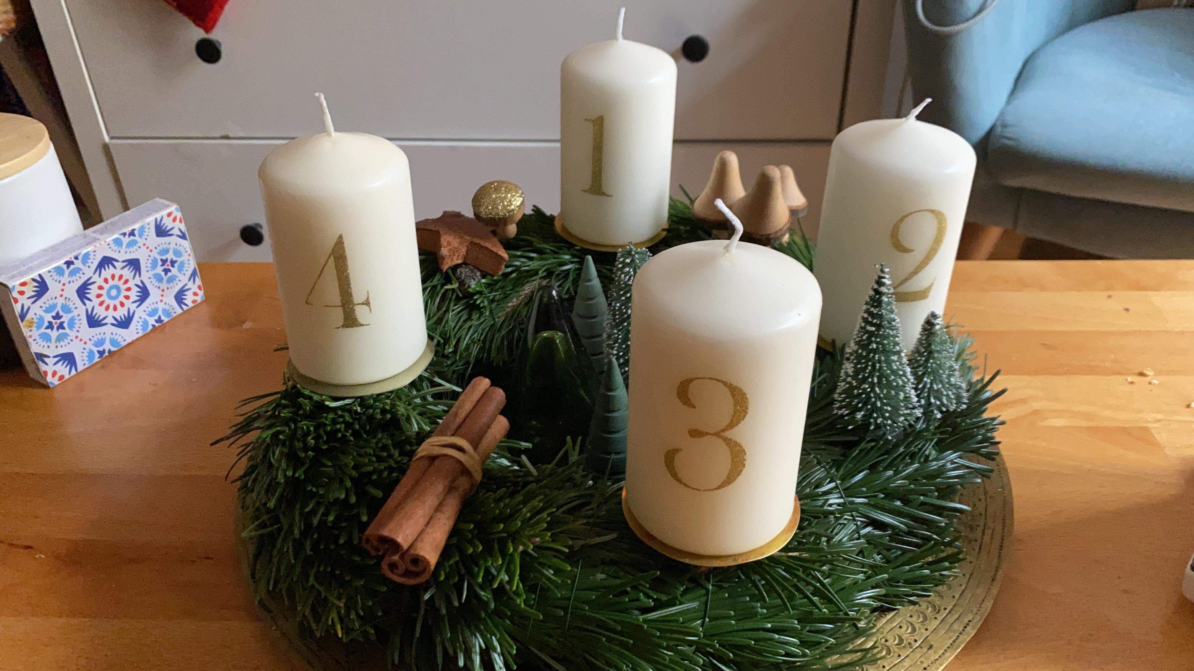 Schöne Adventszeit!
