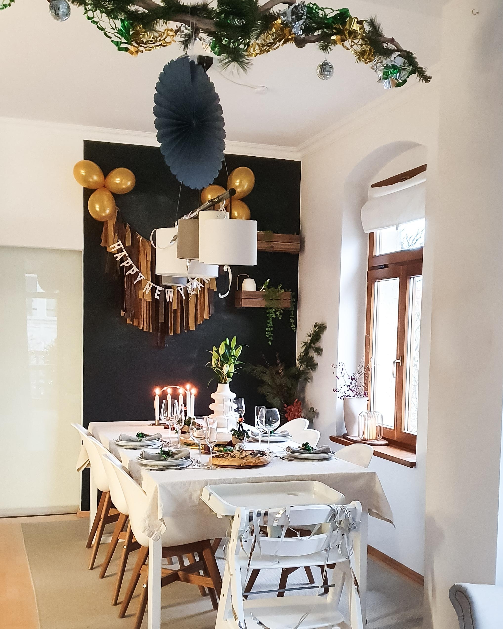 #silvester #diningroom #tabledecoration #esszimmer